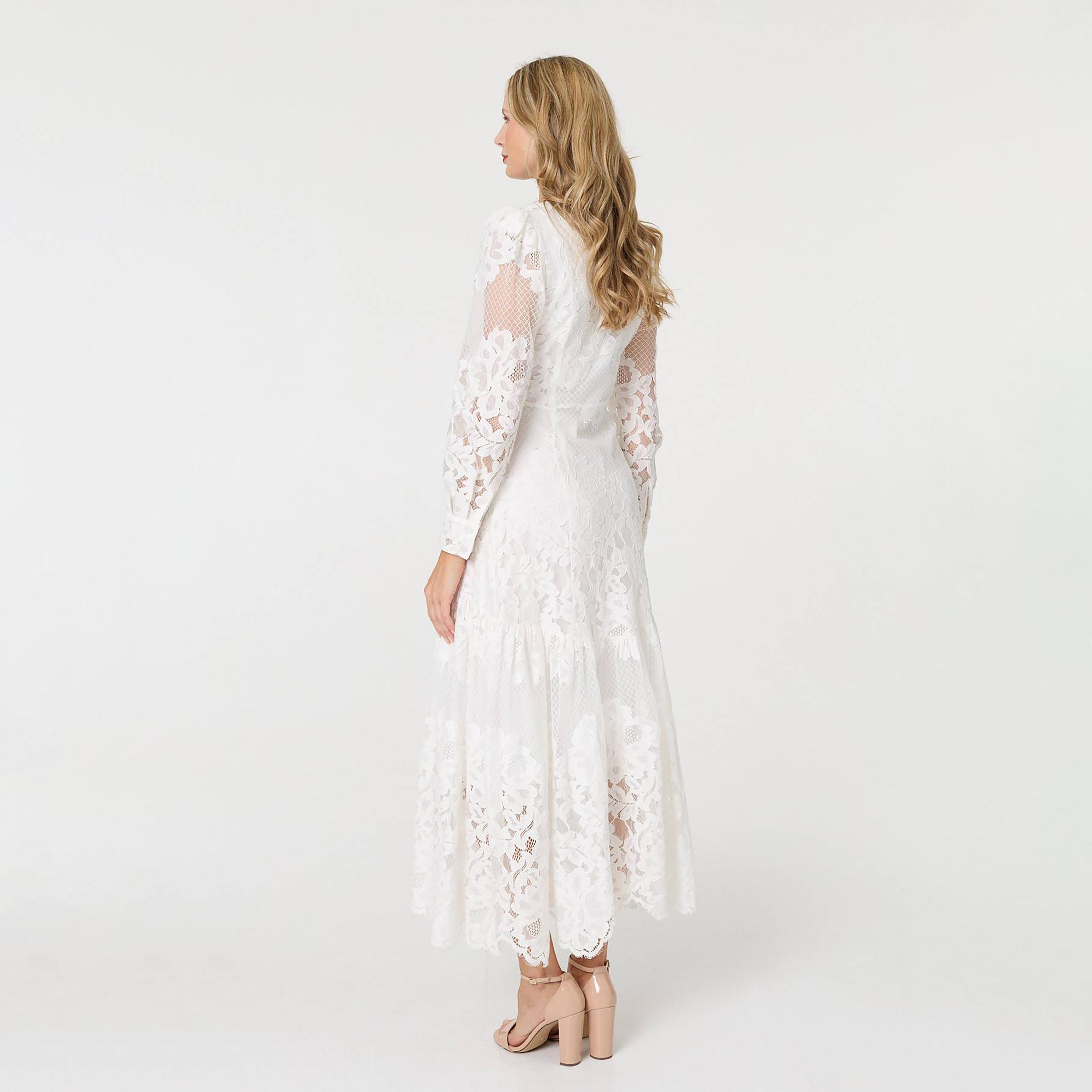 فستان ميدي "دروب ويست" بخصر منخفض وأكمام "باف" من الدانتيل الأبيض من إيزابيل لندن-women-clothing-dresses-image-5