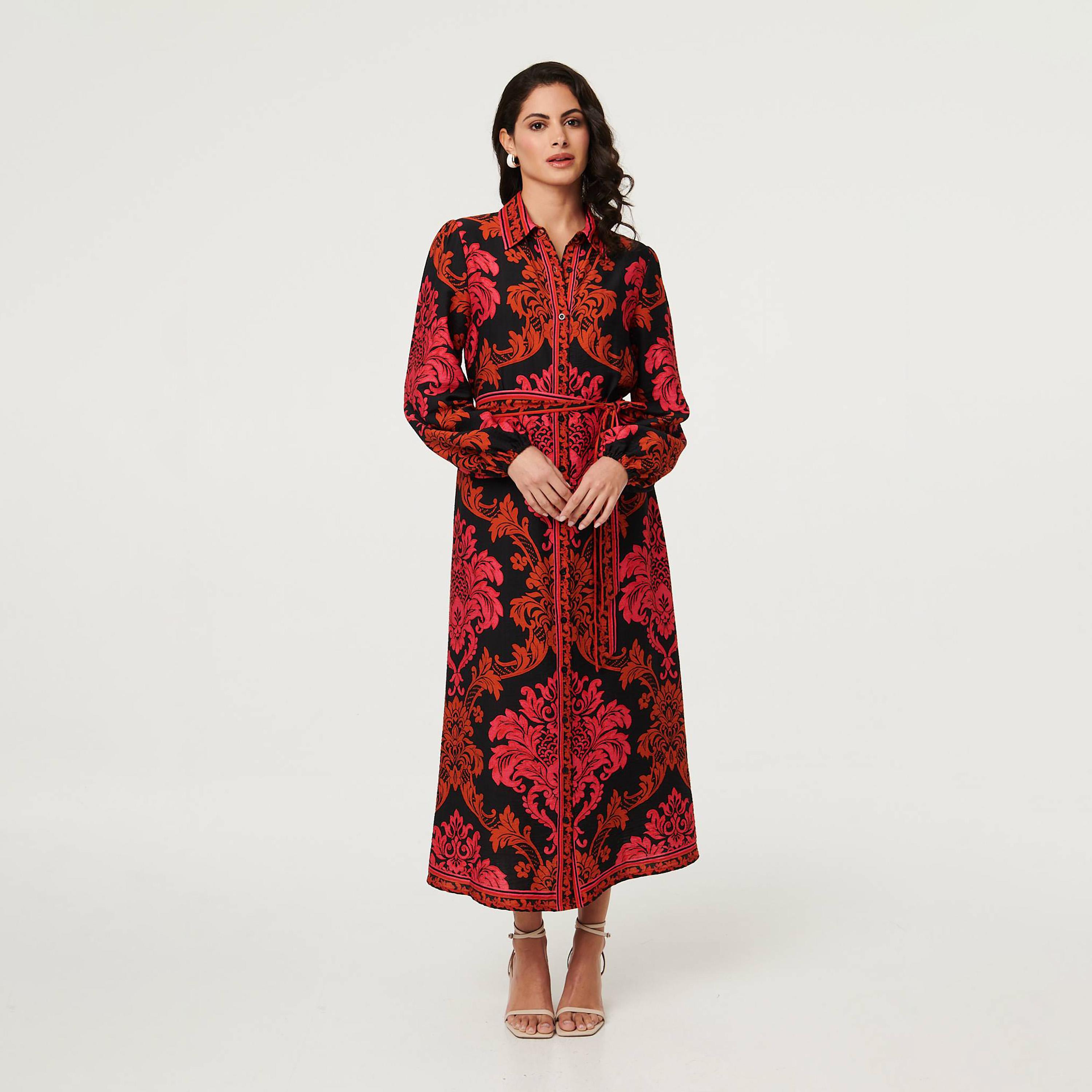 فستان قميص ميدي بياقة وطبعة "داماسك" باللون الأحمر من إيزابيل لندن-women-clothing-dresses-image-1