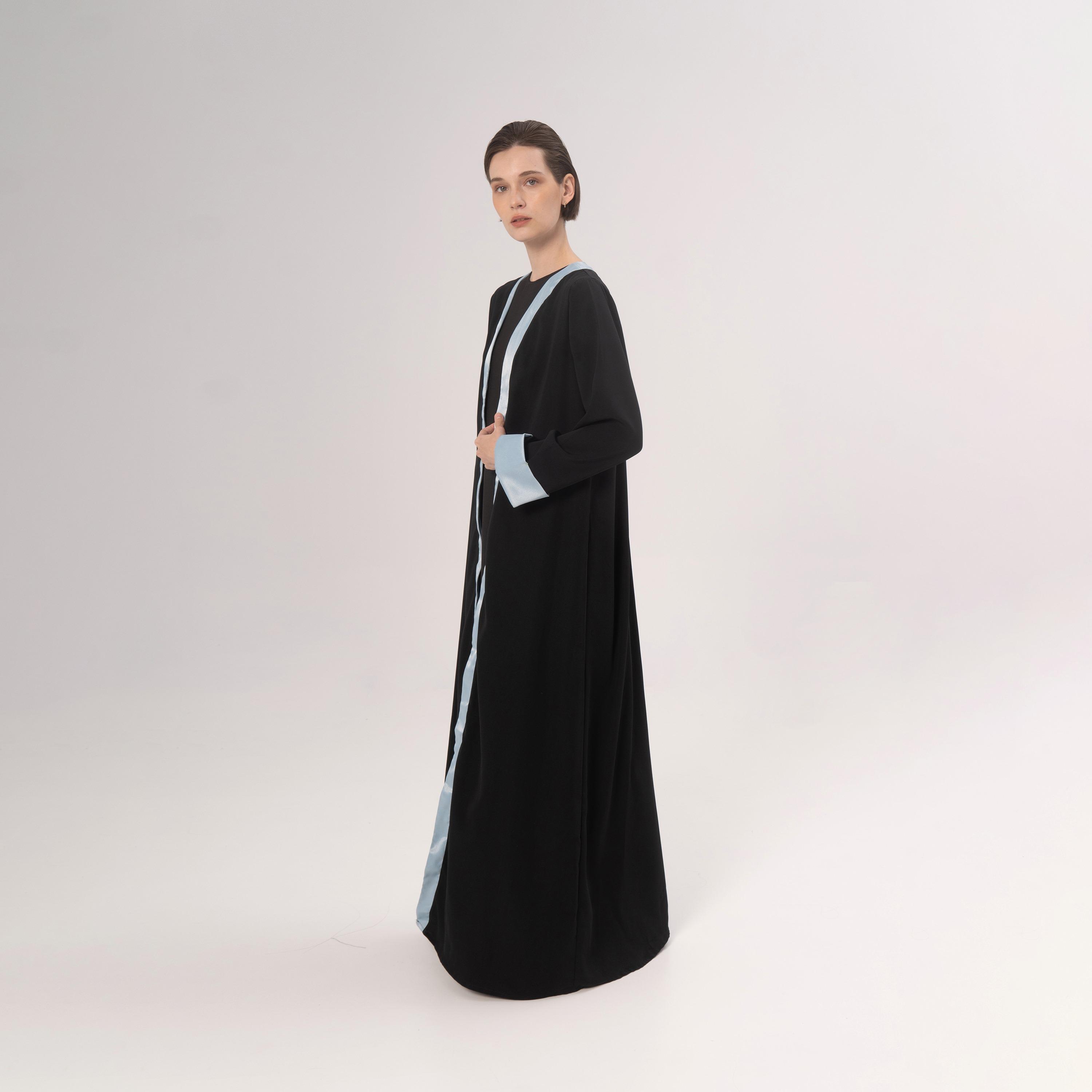 عباية نسائية من الكريب الطليعي من حديث المدينة-women-arabicclothing-abayas-image-3