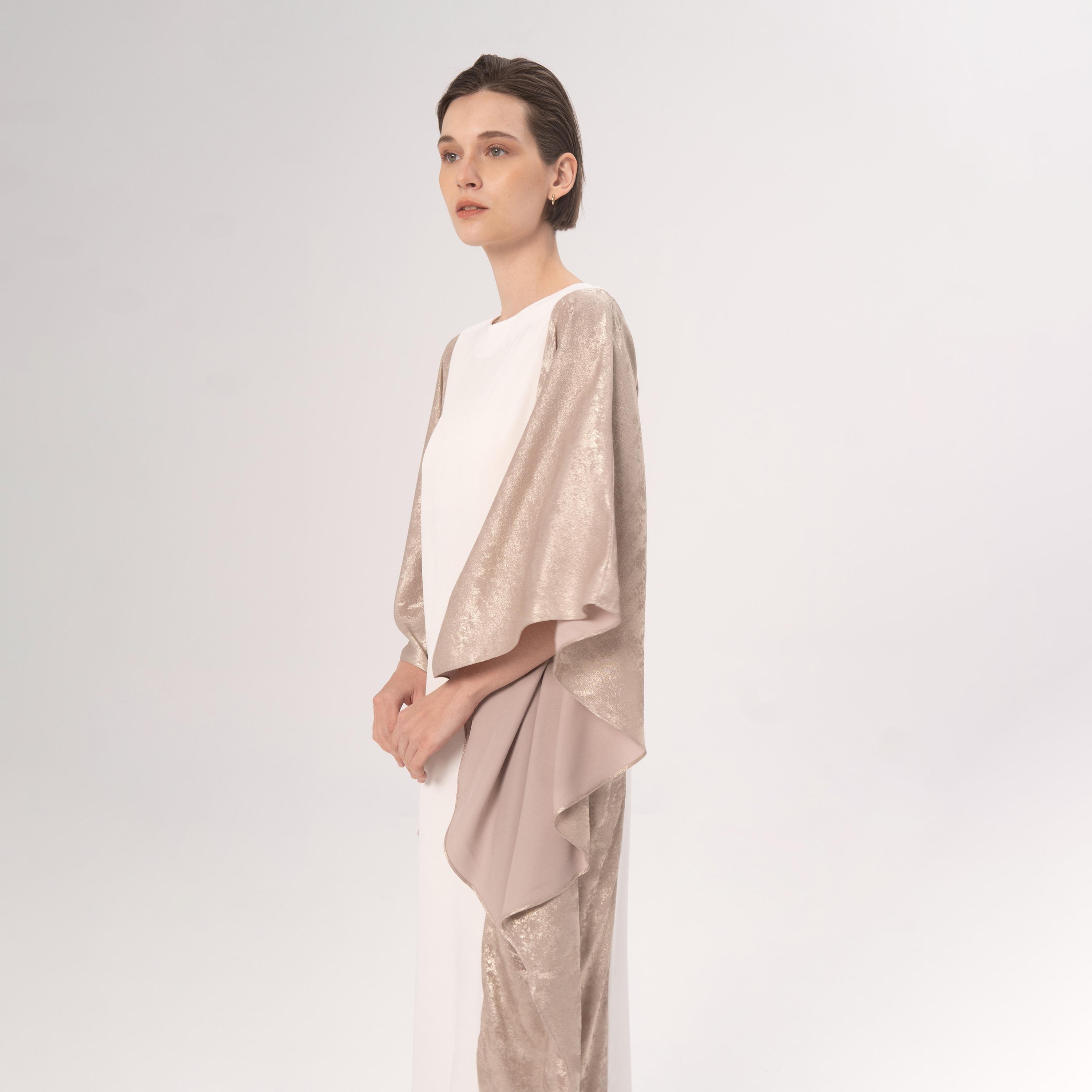 Hadiyath Al Madinah Cream Metallic Colour-Blocked Flared Sleeves Velvet Women's Kaftan-women-arabicclothing-kaftan-image-2