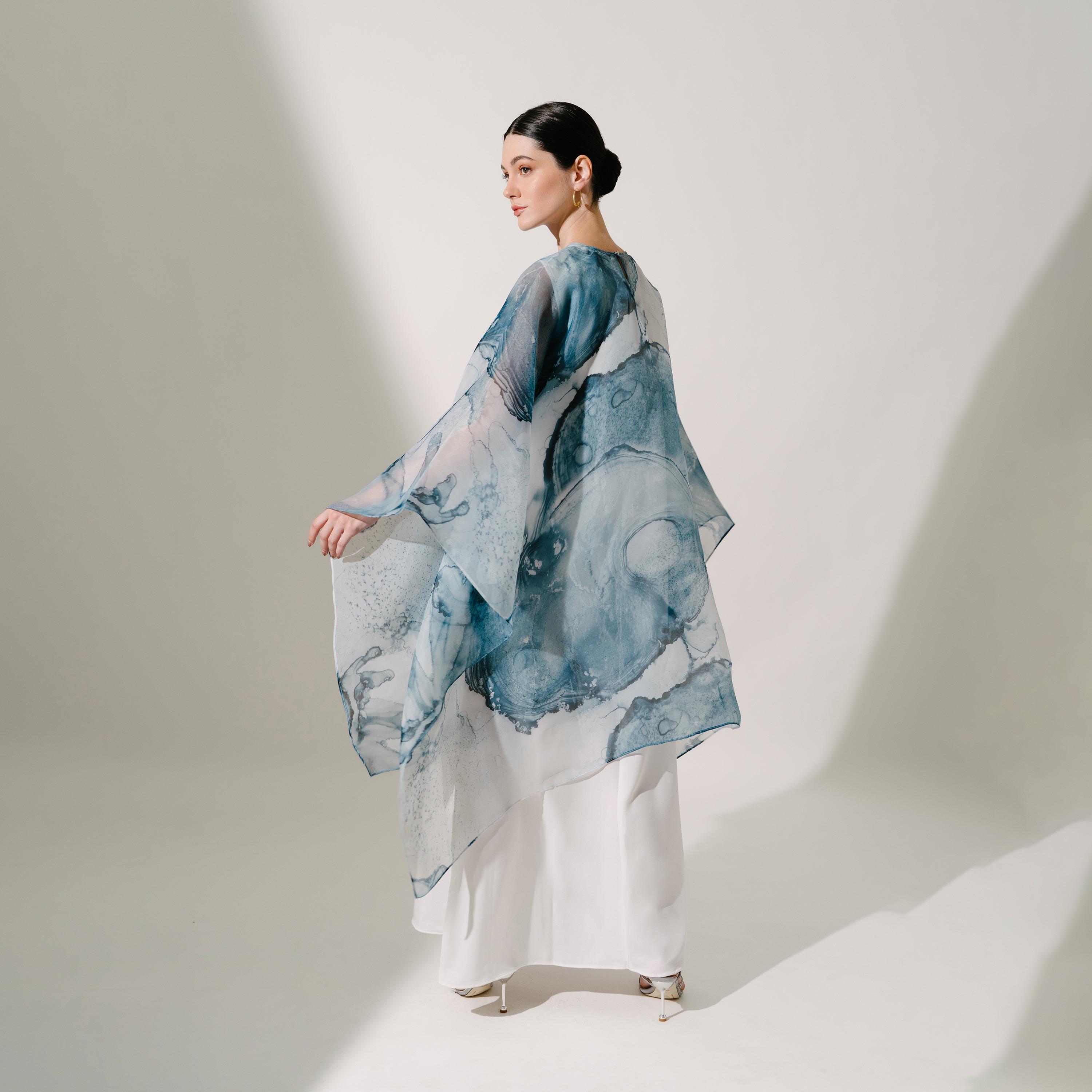 Hadiyath Al Madinah Flared Sleeves Organza Women's Kaftan-women-arabicclothing-kaftan-image-4