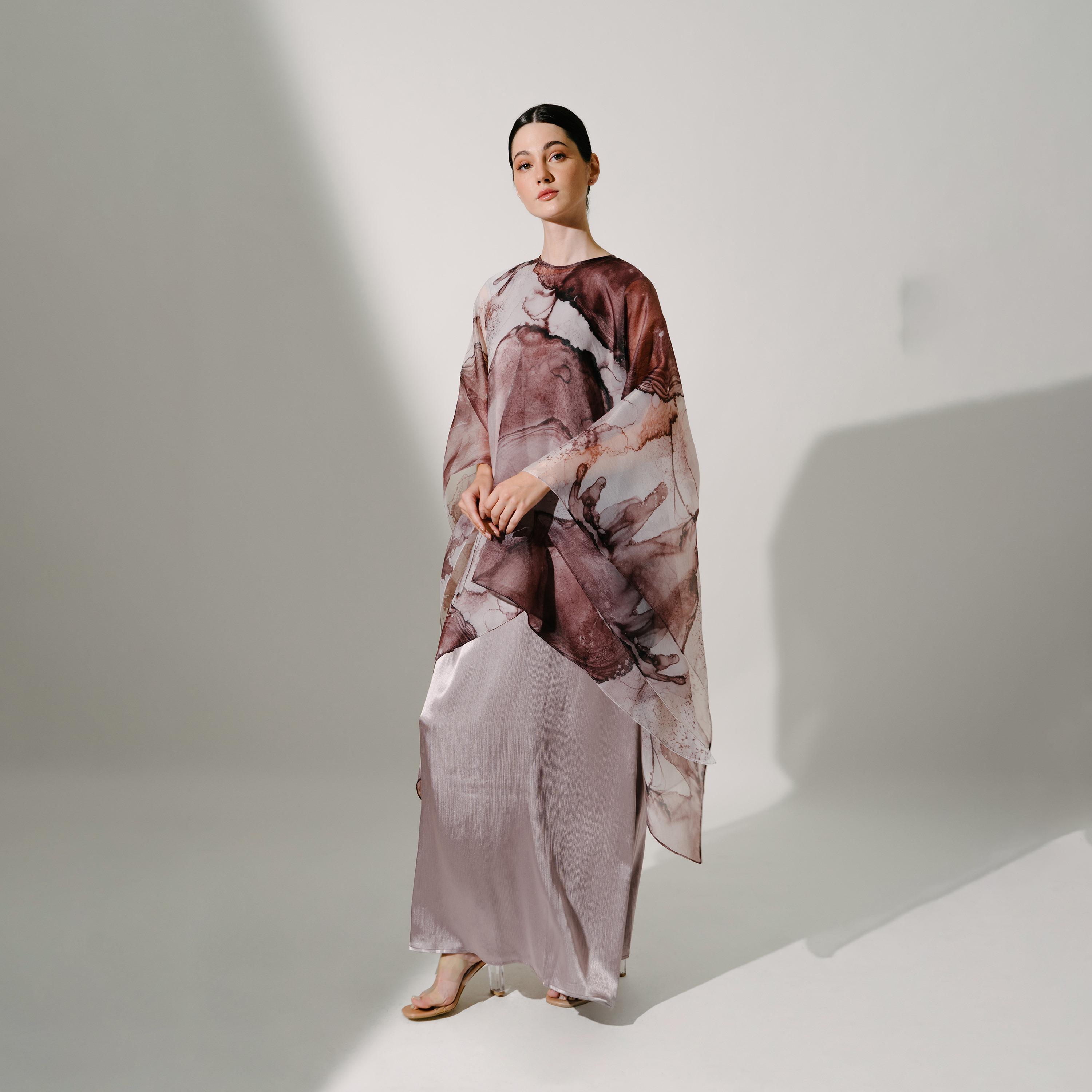 Hadiyath Al Madinah Flared Sleeves Organza Women's Kaftan-women-arabicclothing-kaftan-image-3