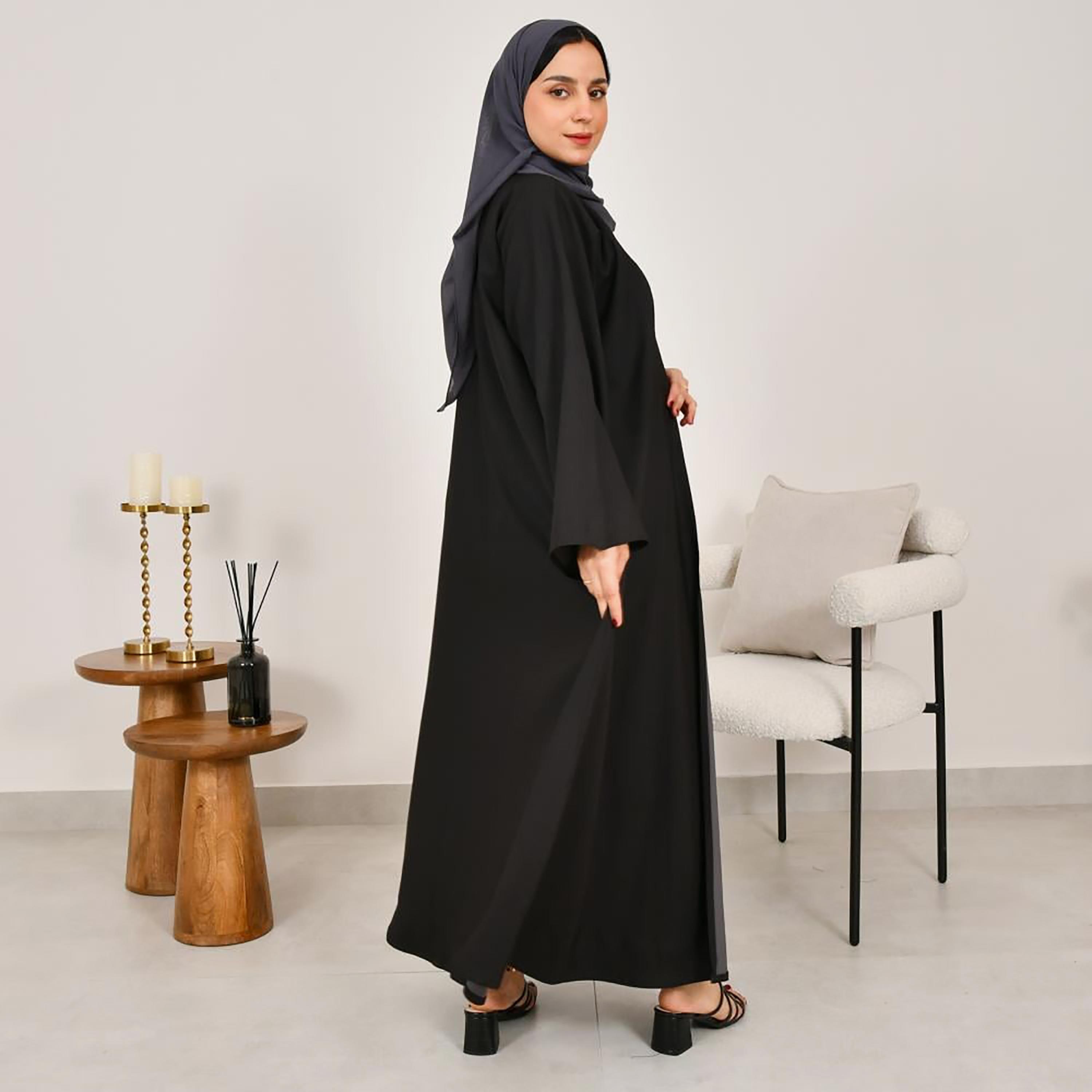 عباية نسائية من الكتان بأكمام مفتوحة باللون الأسود مع حجاب ووجهين من لمحة-women-arabicclothing-abayas-image-6
