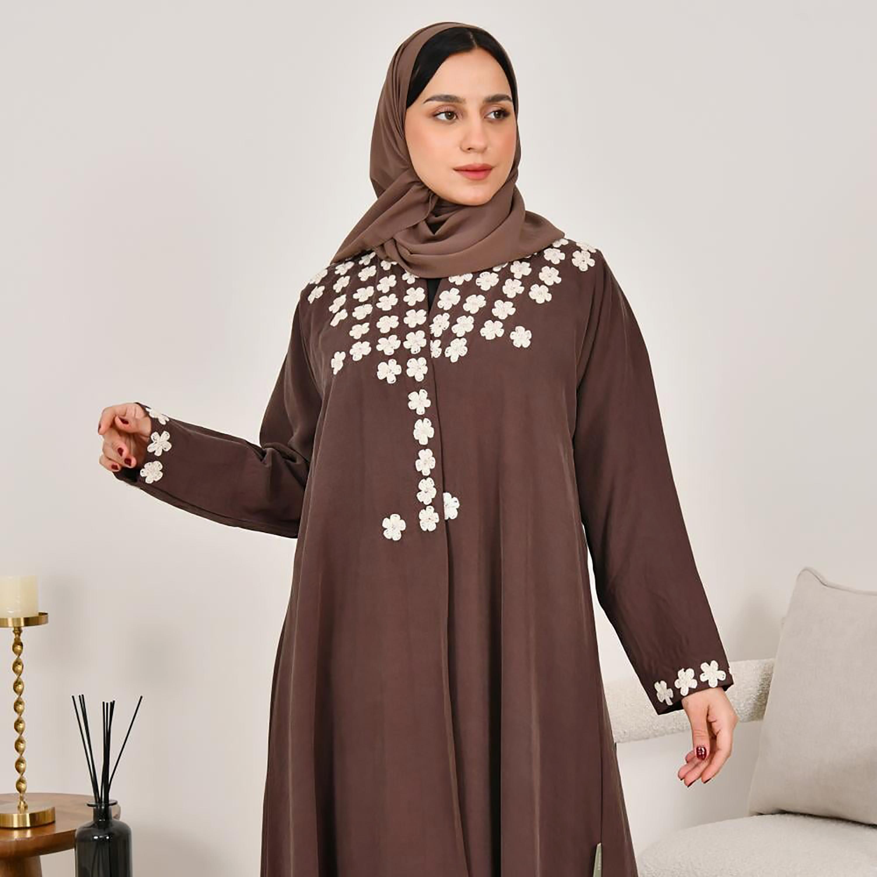 عباية نسائية من الكتان مطرزة بالورود مع حجاب من لمحة-women-arabicclothing-abayas-image-2