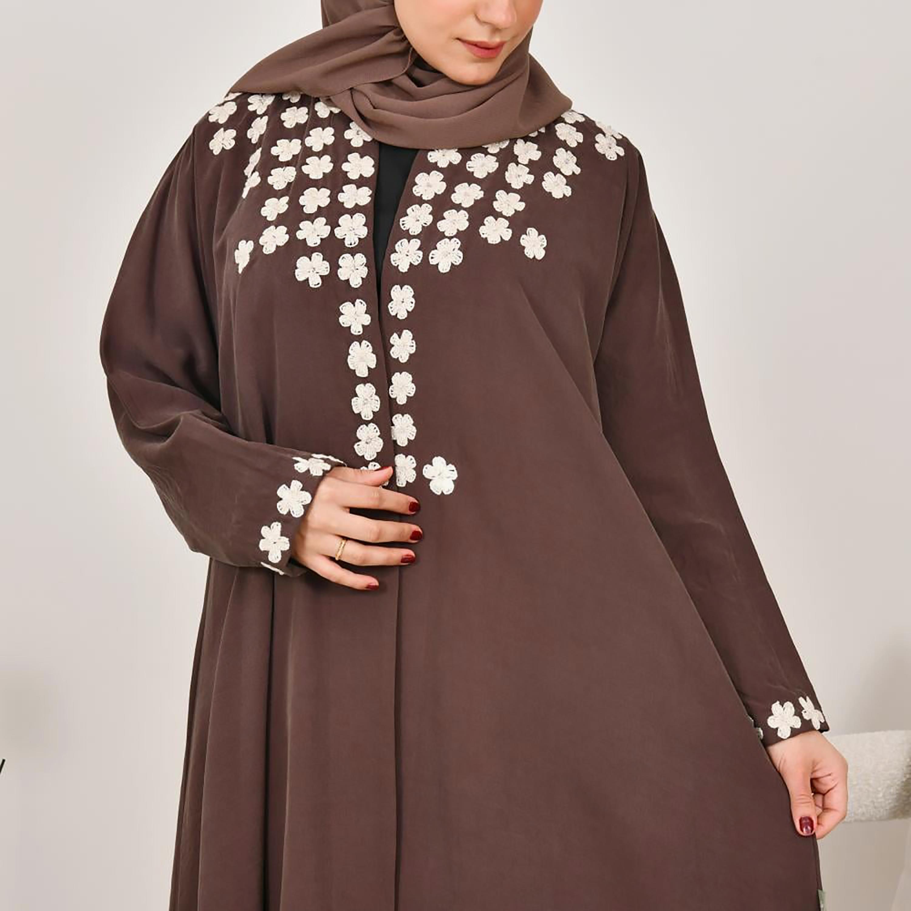 عباية نسائية من الكتان مطرزة بالورود مع حجاب من لمحة-women-arabicclothing-abayas-image-4
