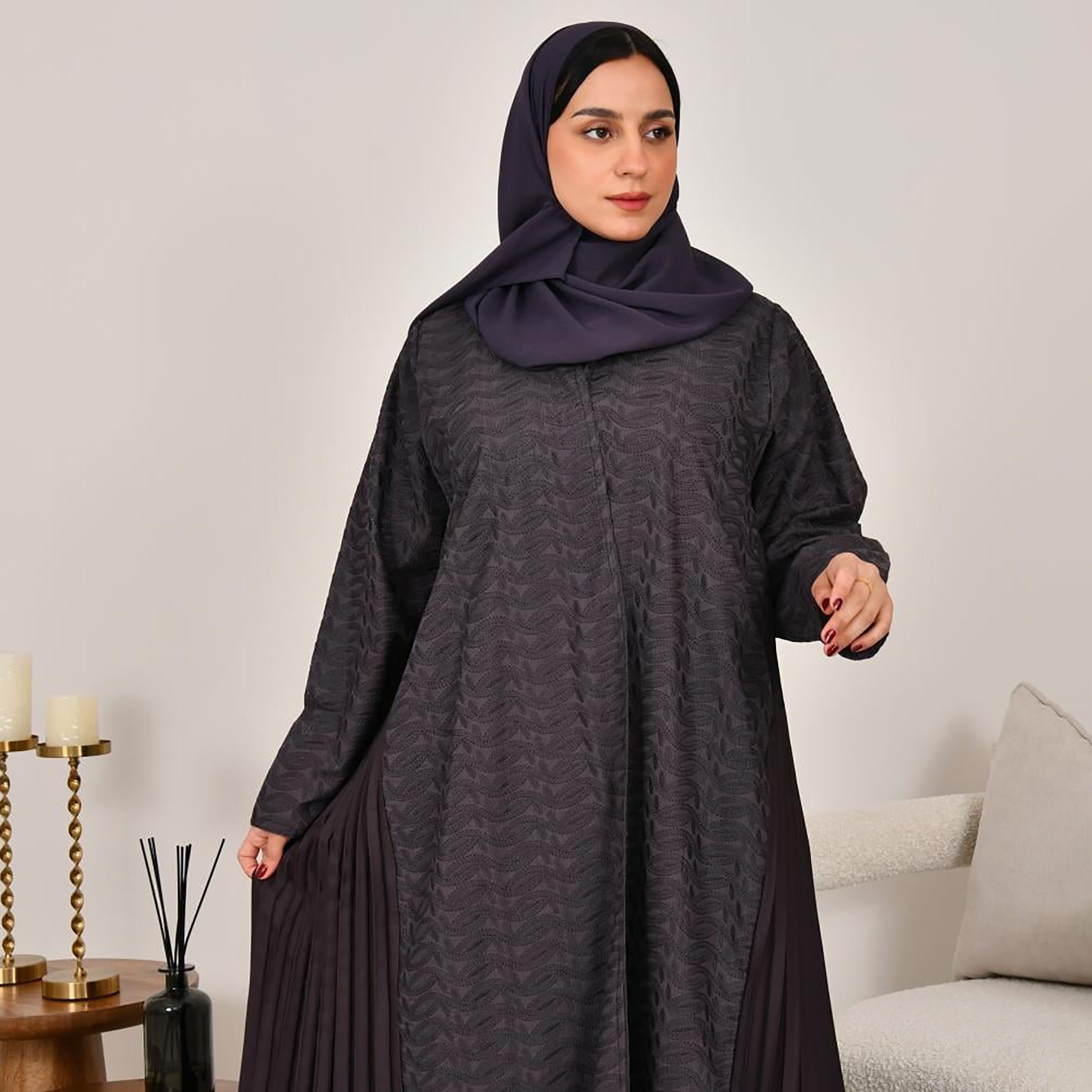 Lamha Ashen Embroidered Side Pleated Linen Women's Abaya with Hijab-women-arabicclothing-abayas-image-2