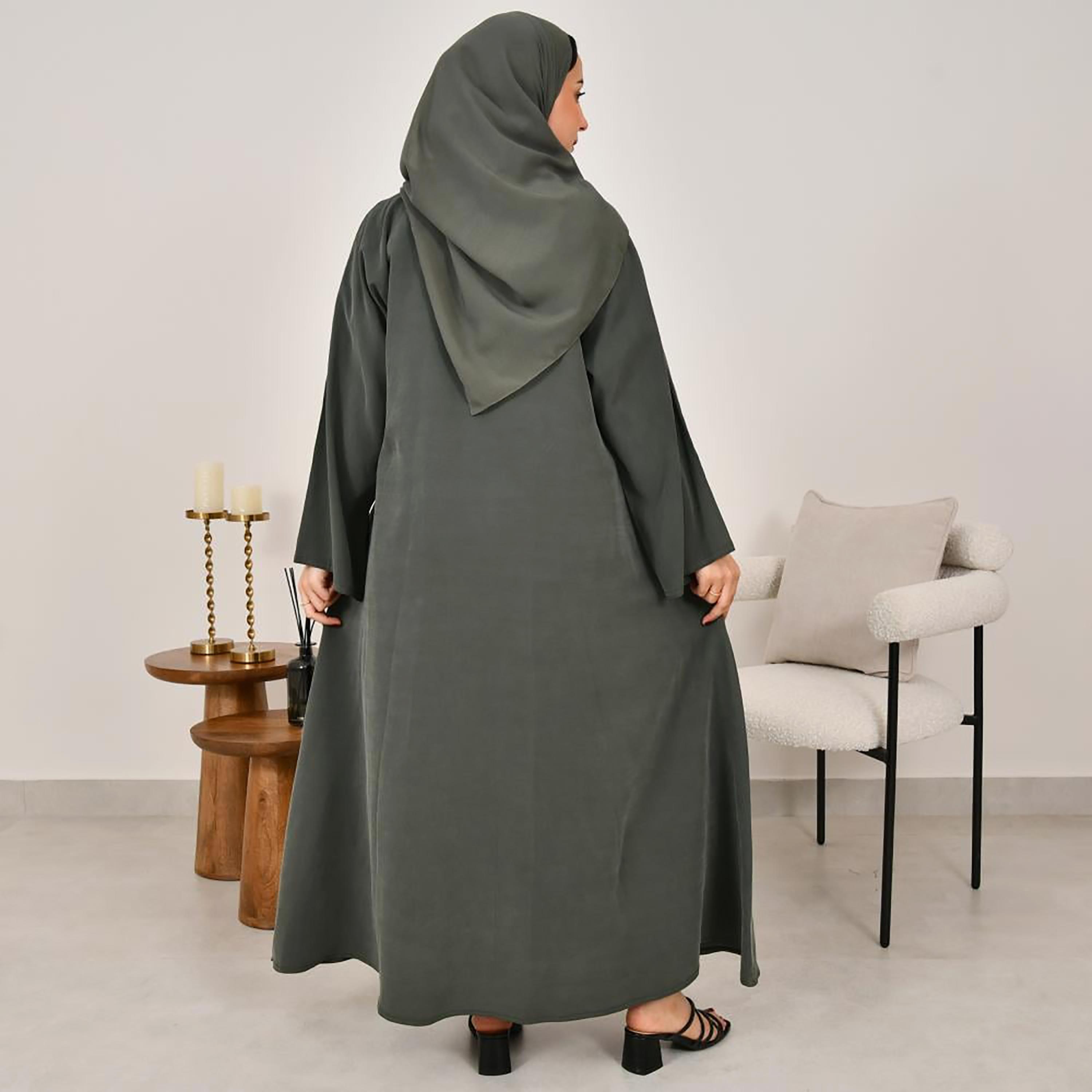 عباية نسائية من الكتان بأكمام واسعة مطرزة باللون الأخضر مع حجاب من لمحة-women-arabicclothing-abayas-image-5
