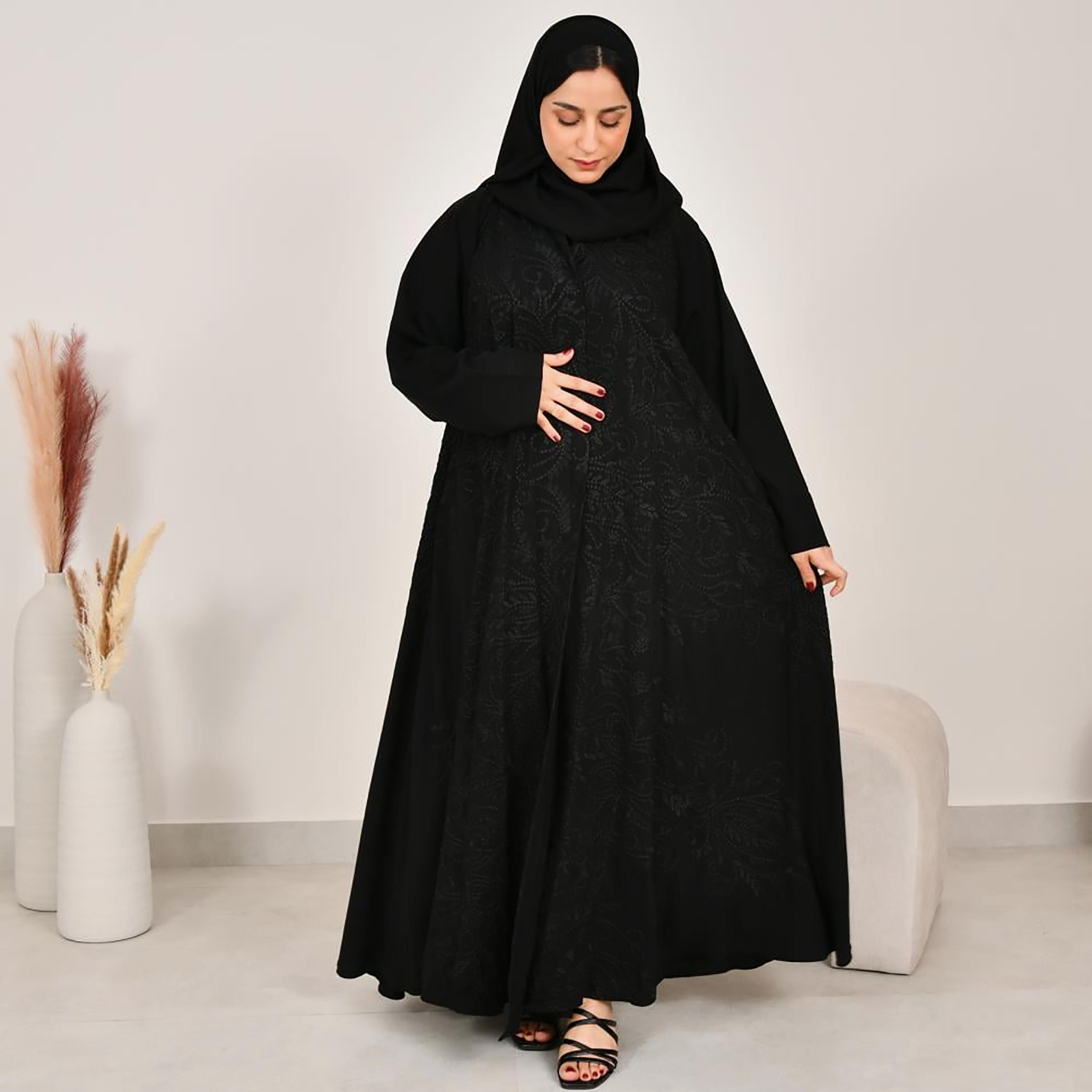 عباية نسائية سوداء مطرزة بارزة من الكتان مع حجاب من لمحة-women-arabicclothing-abayas-image-1