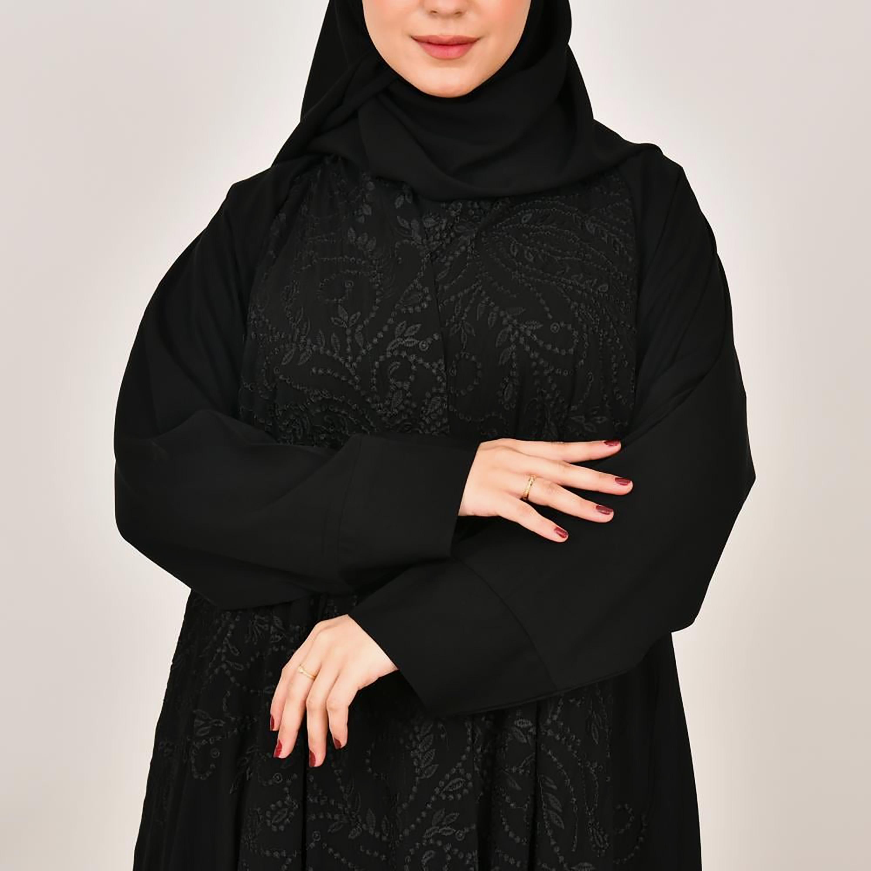 عباية نسائية سوداء مطرزة بارزة من الكتان مع حجاب من لمحة-women-arabicclothing-abayas-image-3