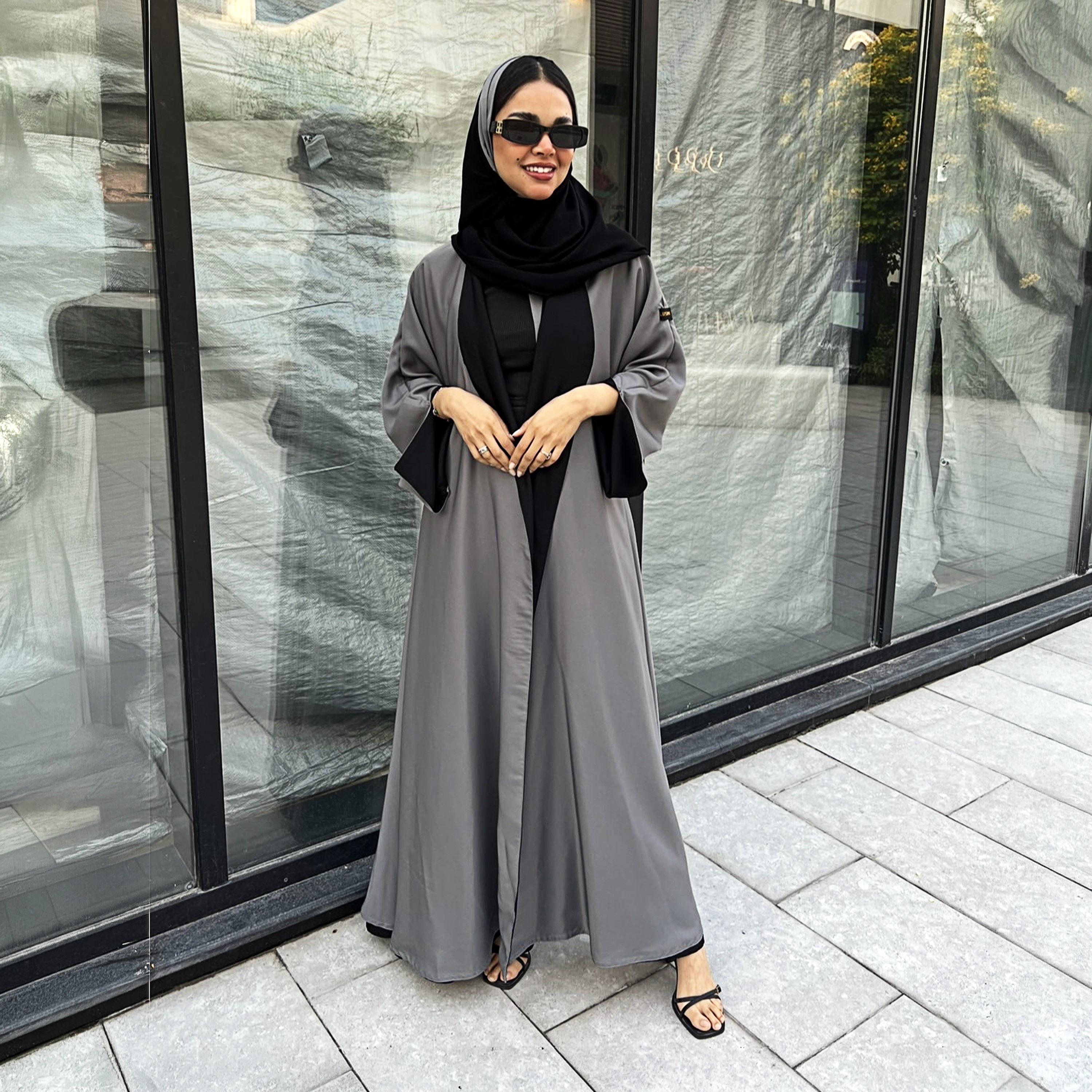 عباءة نسائية "كلوش" بوجهين بأكمام واسعة مع حجاب من لوسين عباية-women-arabicclothing-abayas-image-1