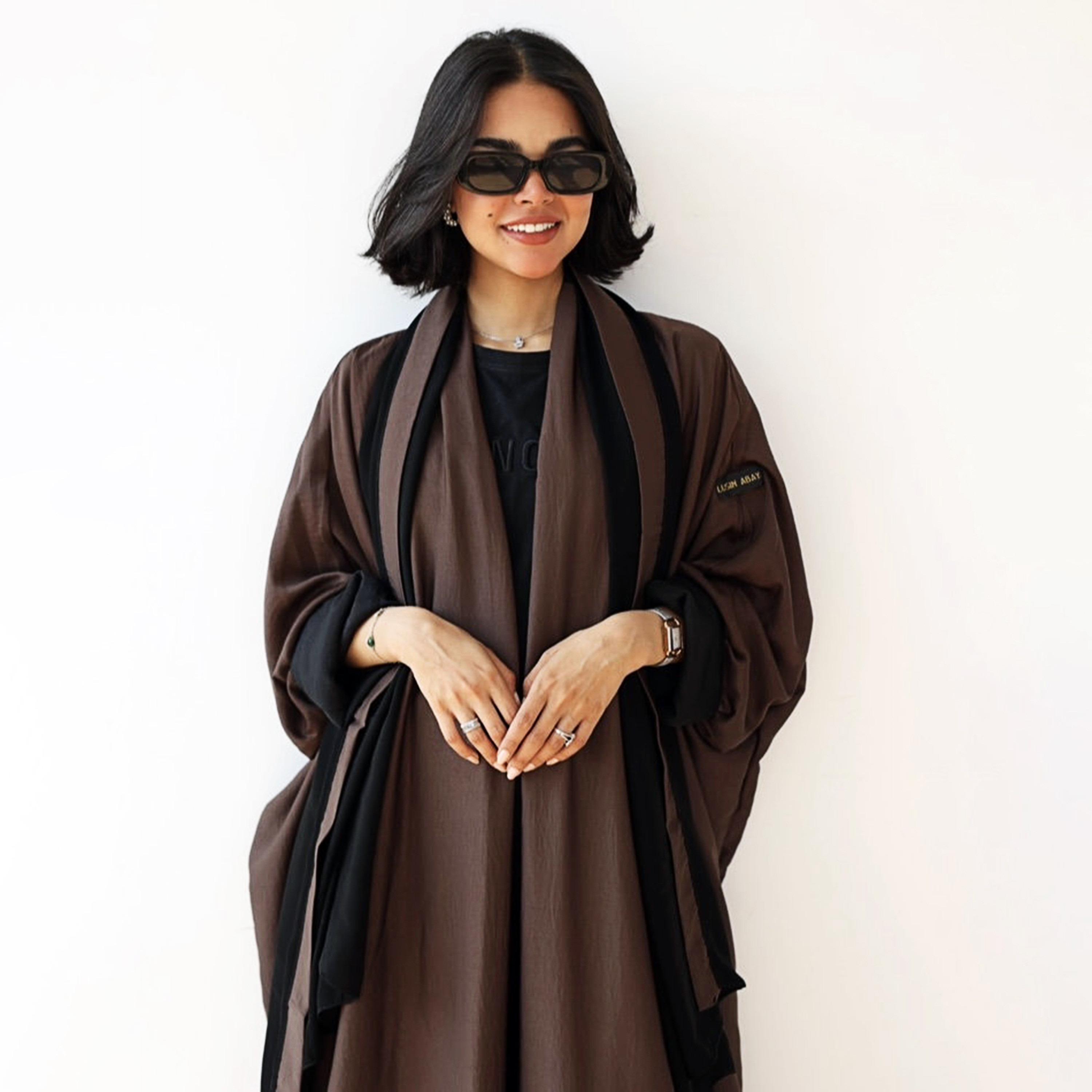 Lusin Abaya Butterfly Sleeves Silk Women's Double Face Half Bisht Abaya with Hijab-women-arabicclothing-abayas-image-4