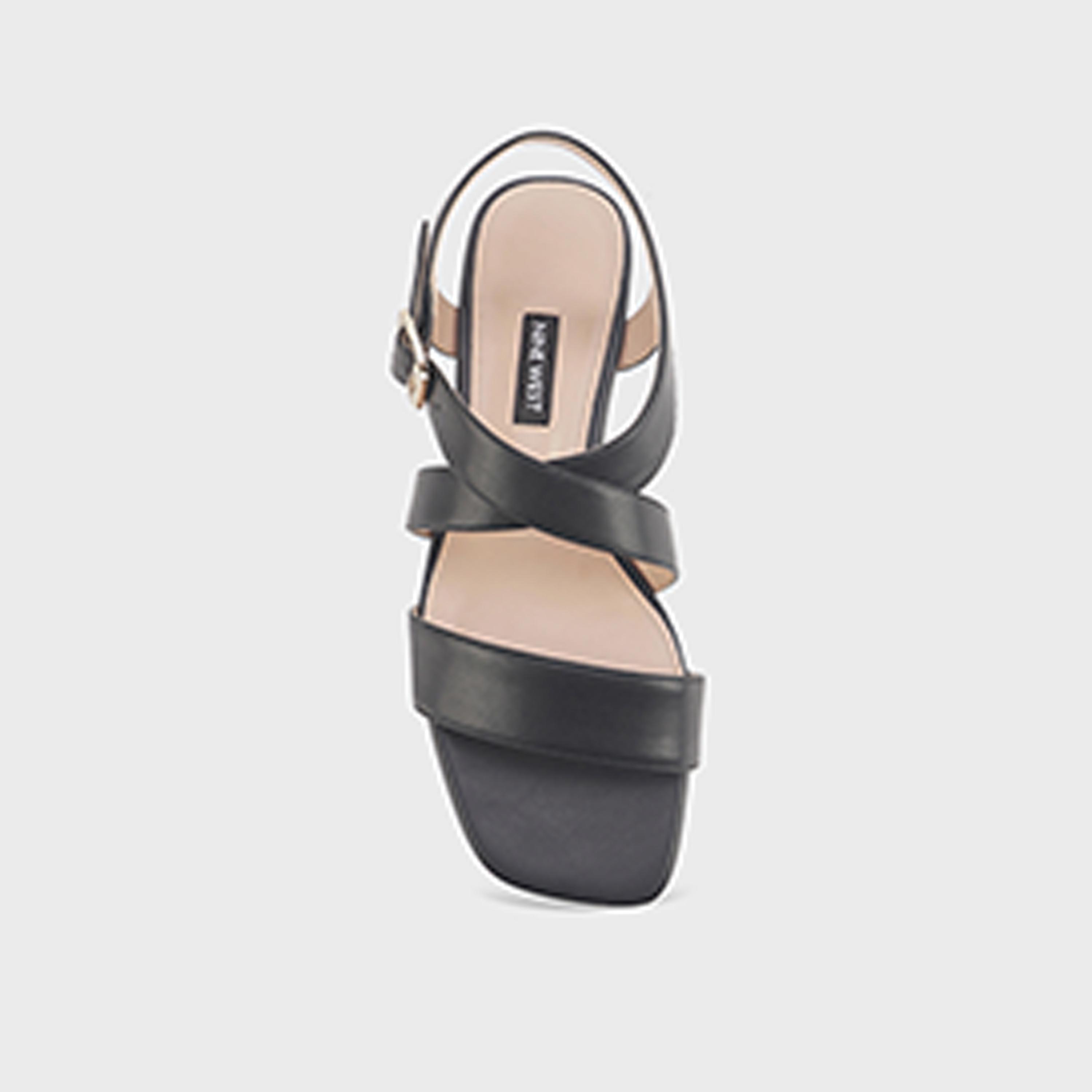 ناين ويست- صندل بحزام وإبزيم للنساء | ETRINA 5FX-women-shoes-sandals-flats-image-2