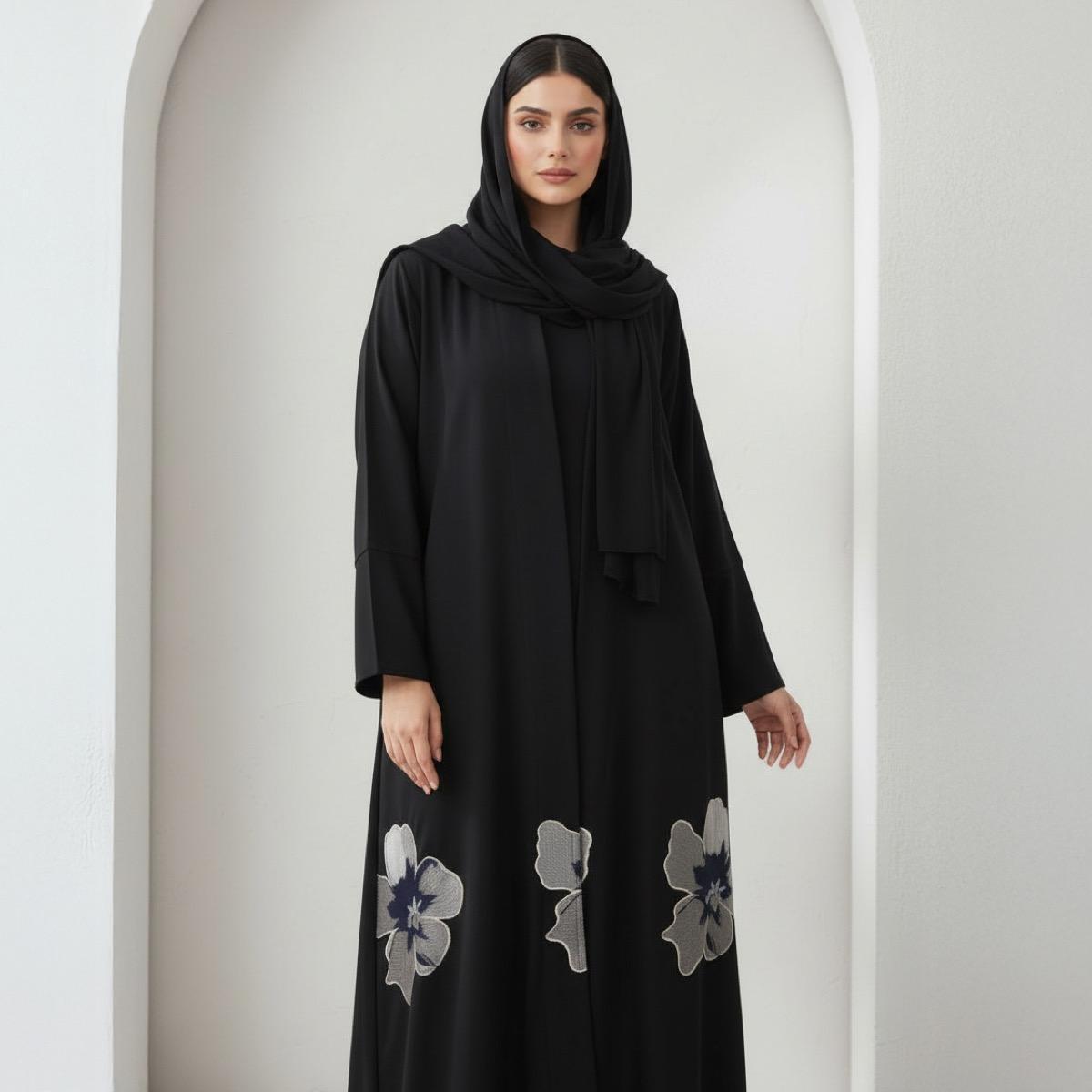 عباية مطرزة بالورود الذهبية بلوسوم إيليجانس مع حجاب من فاشون لاين-women-arabicclothing-abayas-image-4
