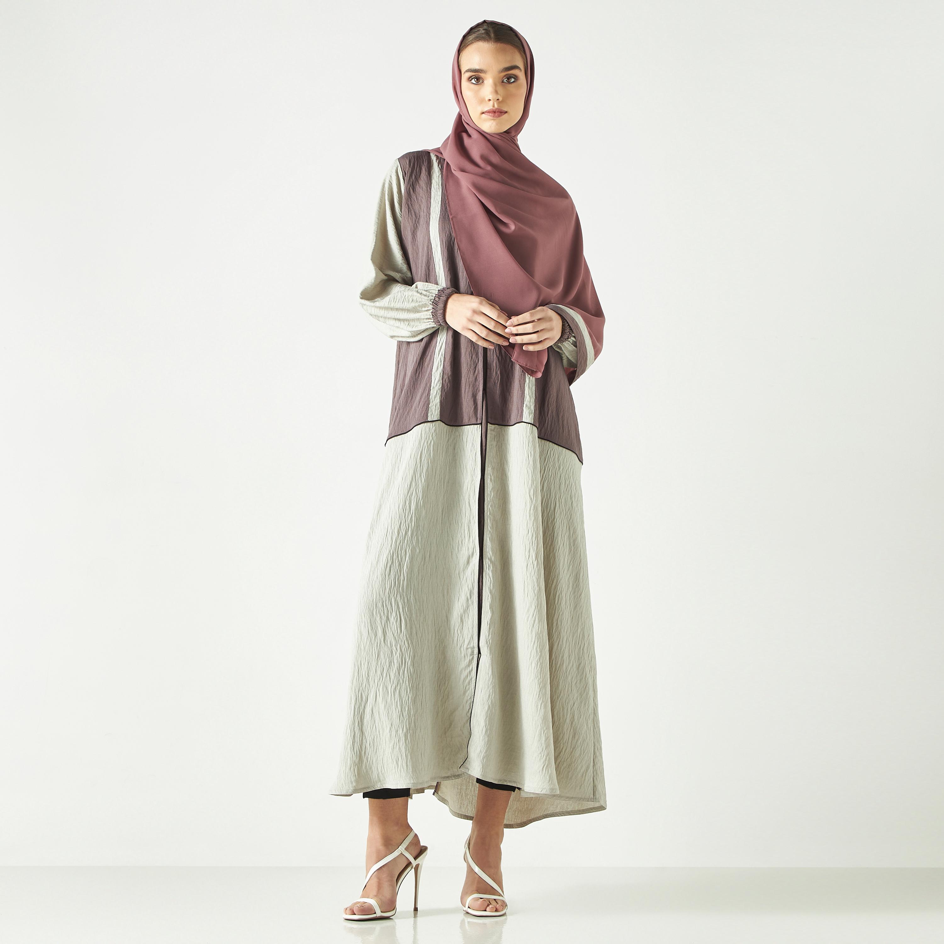 Hadiyath Al Madinah Colourblock Abaya with Hijab-women-arabicclothing-abayas-image-4