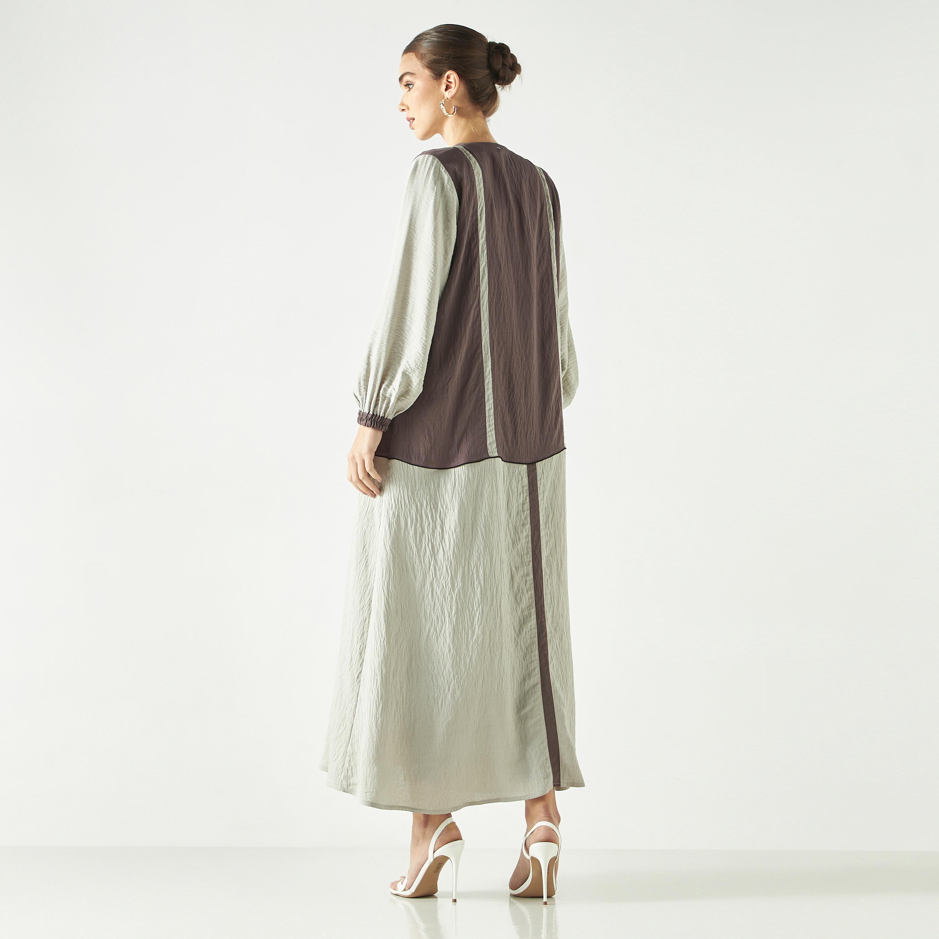 Hadiyath Al Madinah Colourblock Abaya with Hijab-women-arabicclothing-abayas-image-5