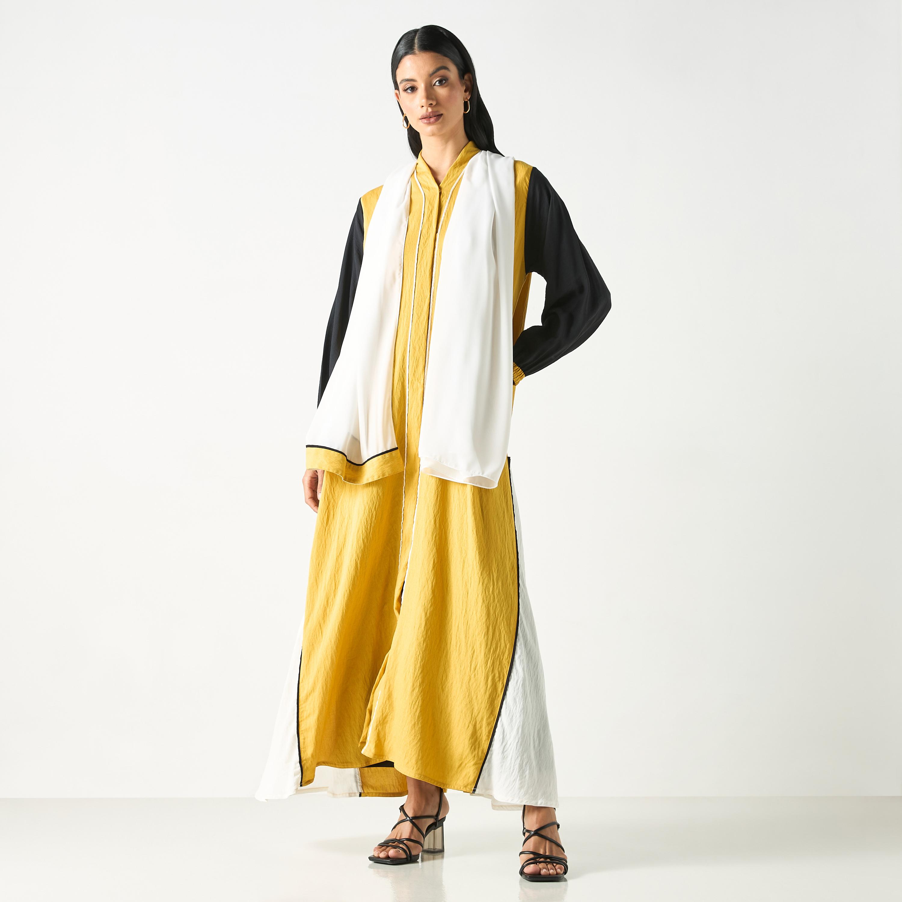 Hadiyath Al Madinah Two-Tone Abaya with Hijab-women-arabicclothing-abayas-image-5