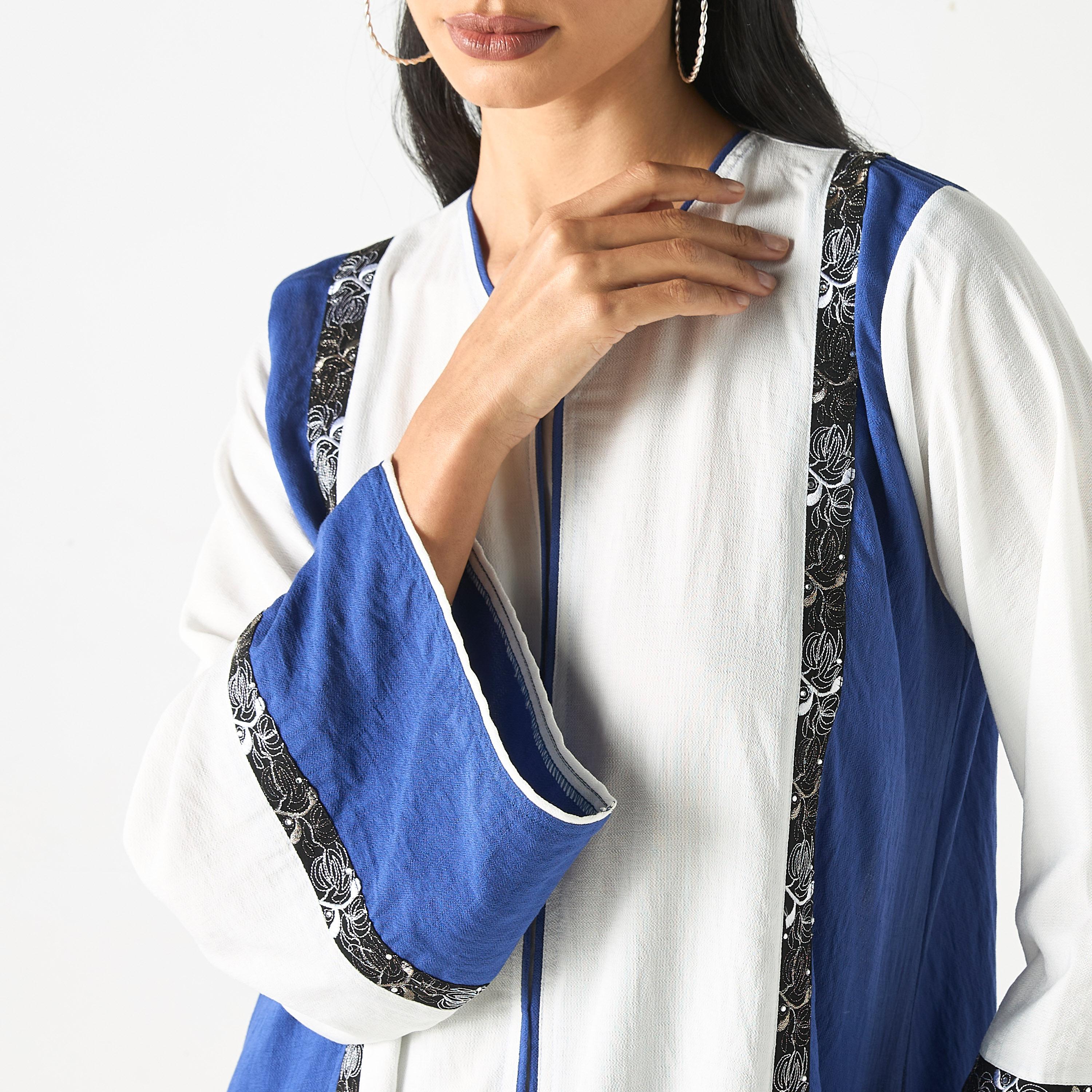 Hadiyath Al Madinah Two-Tone Embroidered Abaya with Hijab-women-arabicclothing-abayas-image-3