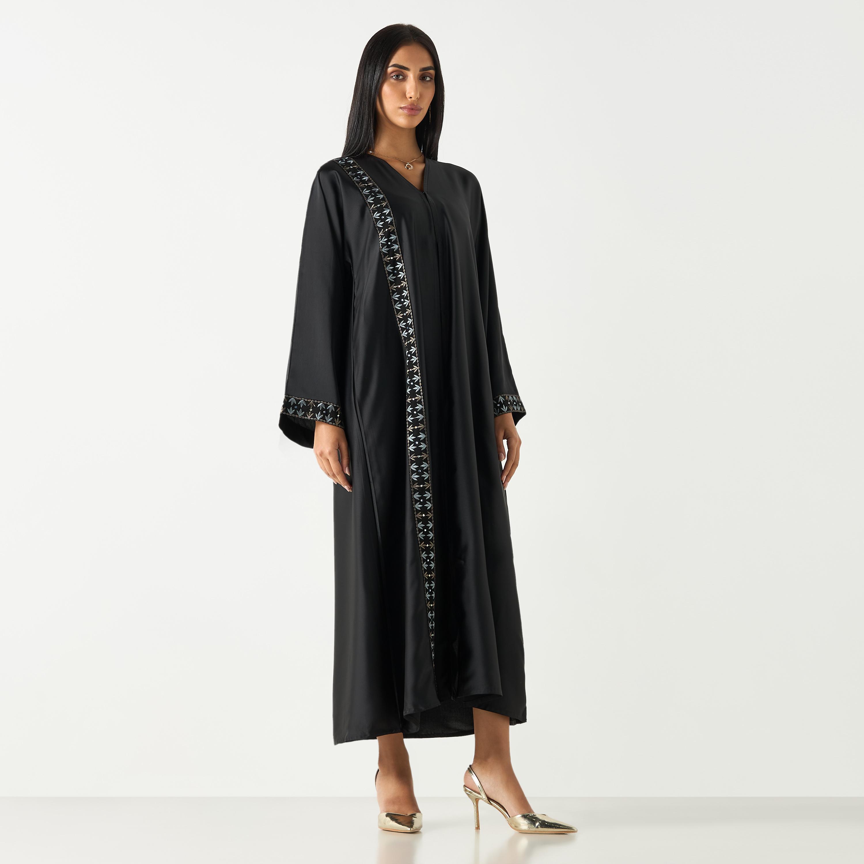 عباية مطرزة بياقة V وحجاب من هدية المدينة-women-arabicclothing-abayas-image-1