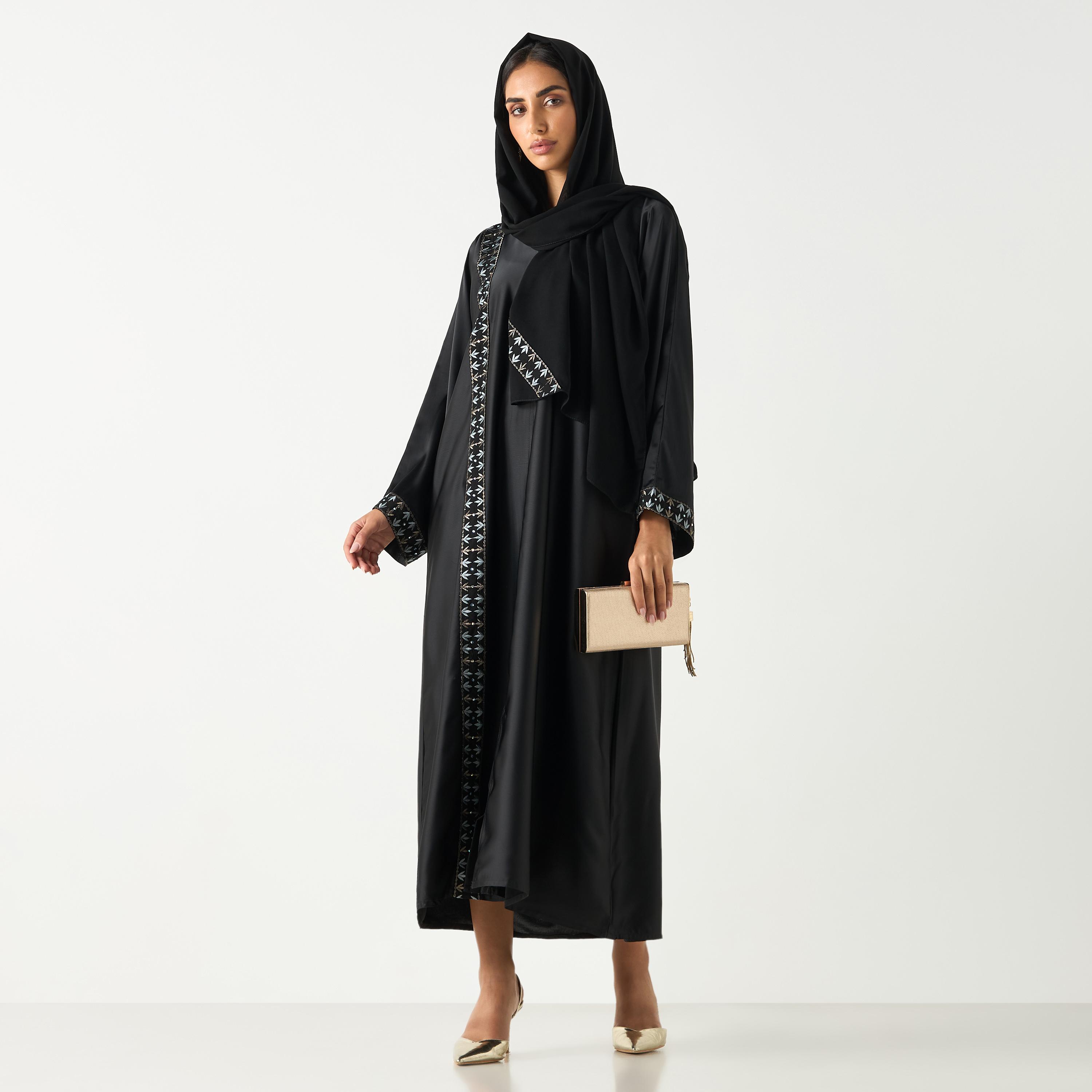 عباية مطرزة بياقة V وحجاب من هدية المدينة-women-arabicclothing-abayas-image-4