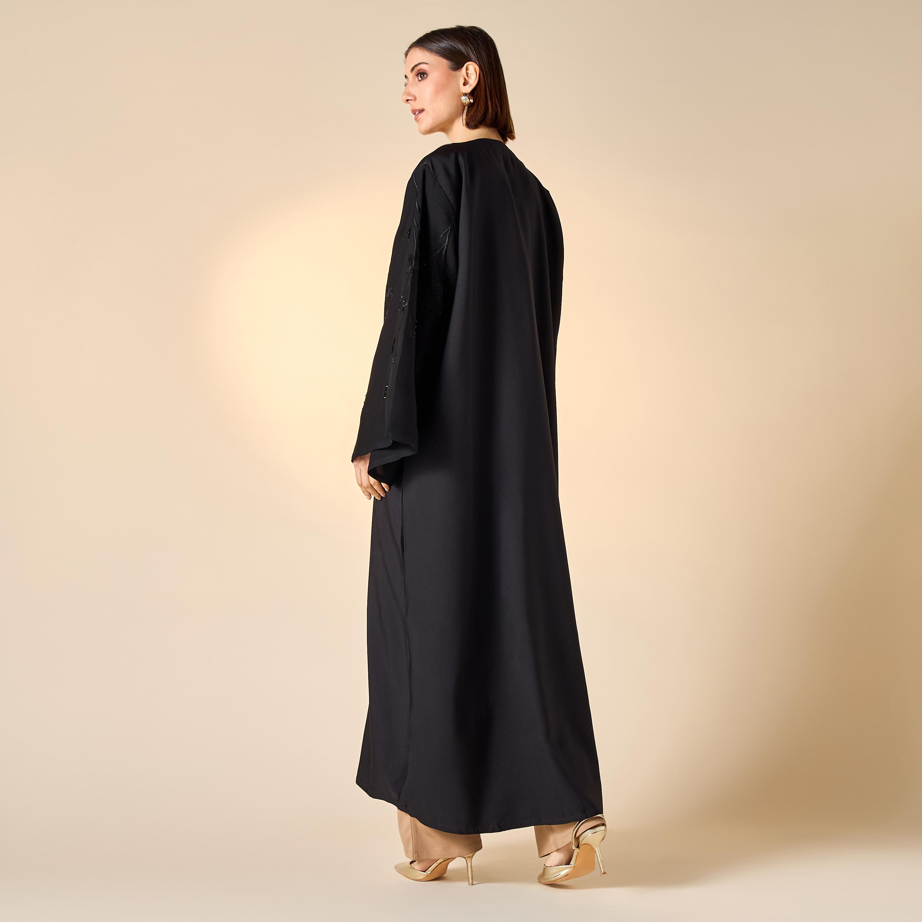 عباية مطرّزة بياقة V مع حجاب من هدية المدينة-women-arabicclothing-abayas-image-5