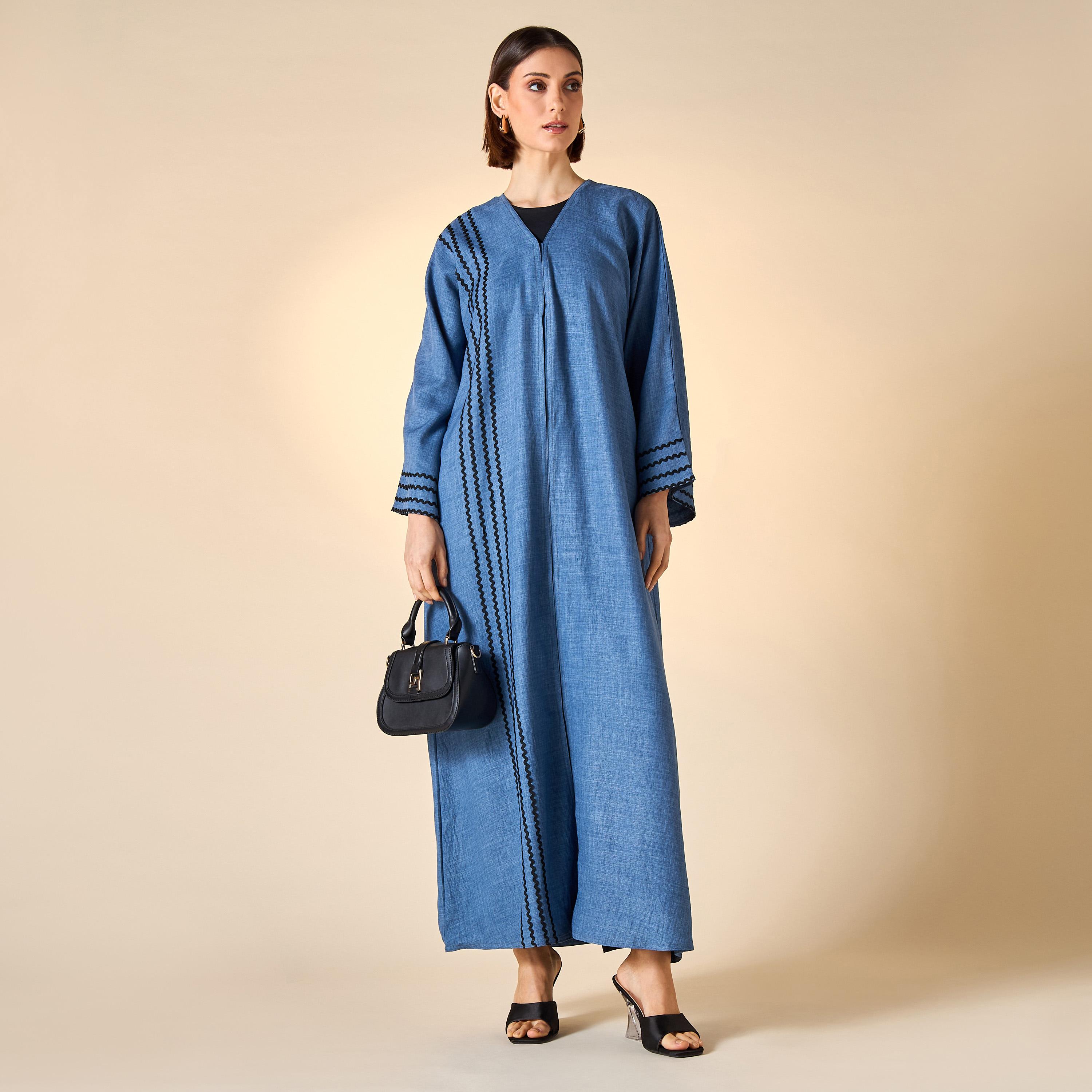 Hadiyath Al Madinah Embroidered Abaya with V-neck-women-arabicclothing-abayas-image-3