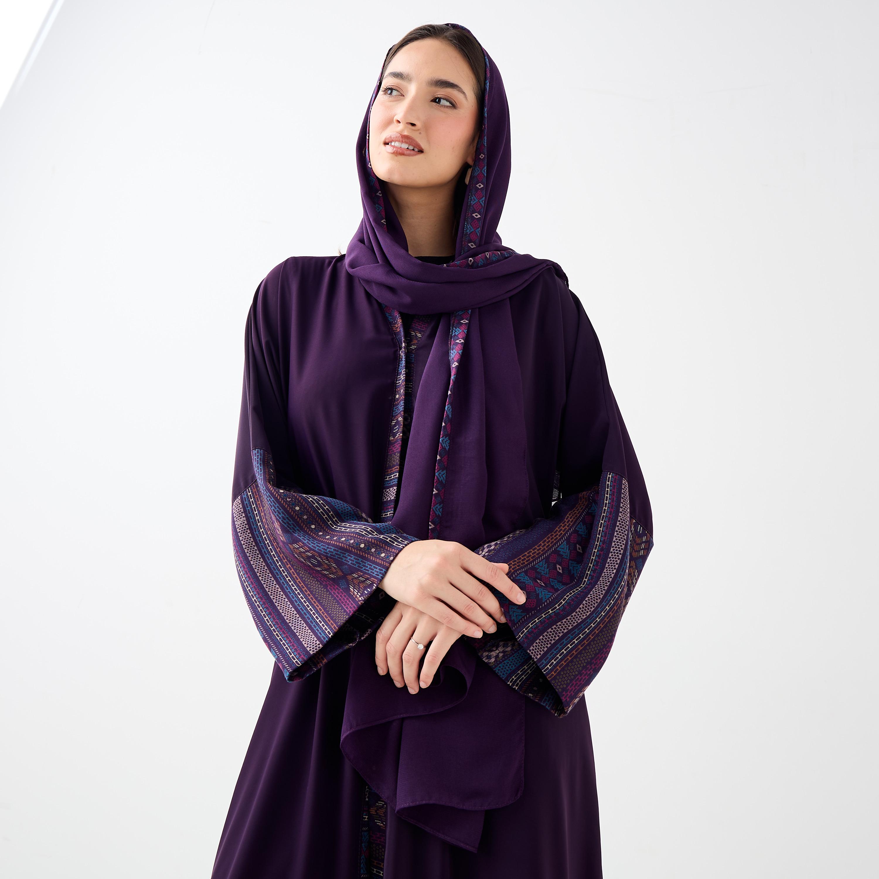 Hadiyath Al Madinah Panelled Abaya-women-arabicclothing-abayas-image-2