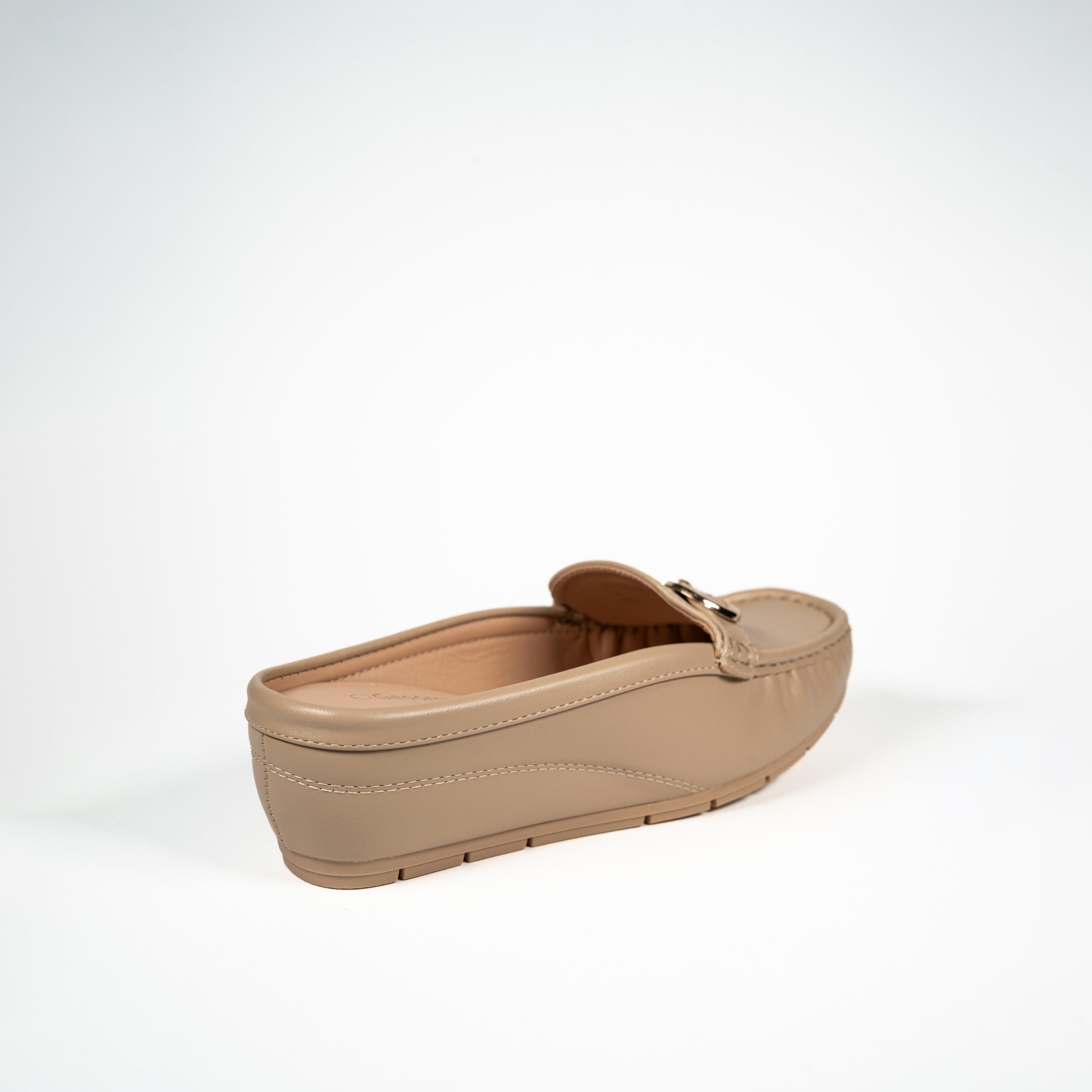 جيومني - حذاء ويك سهل الارتداء بكعب إسفيني للنساء | G25225-20-BEIGE-women-shoes-loafersandmoccasins-image-5