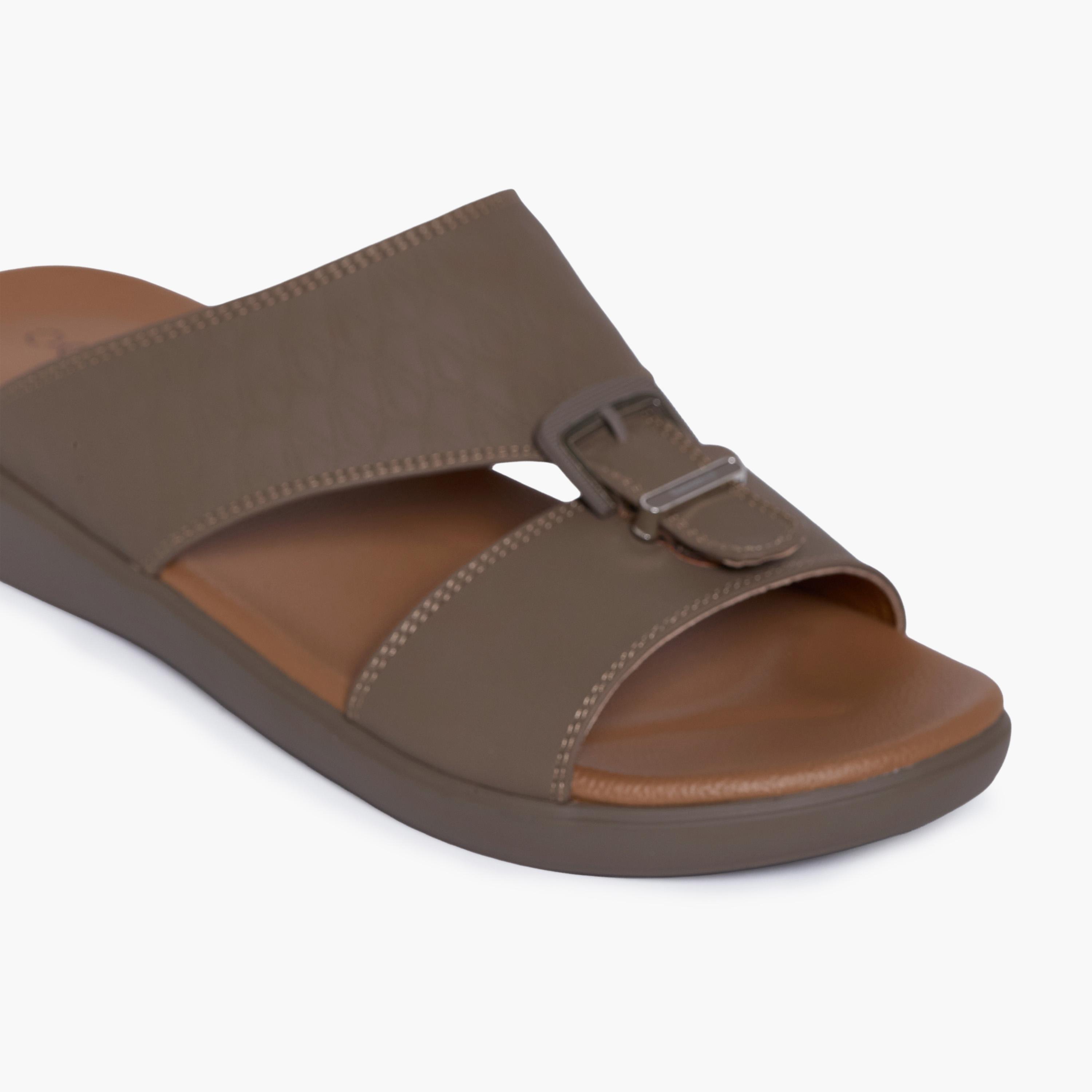 جيومني - صندل كاي سهل الارتداء للرجال | GM-C826-KHAKI-men-shoes-sandals-image-2