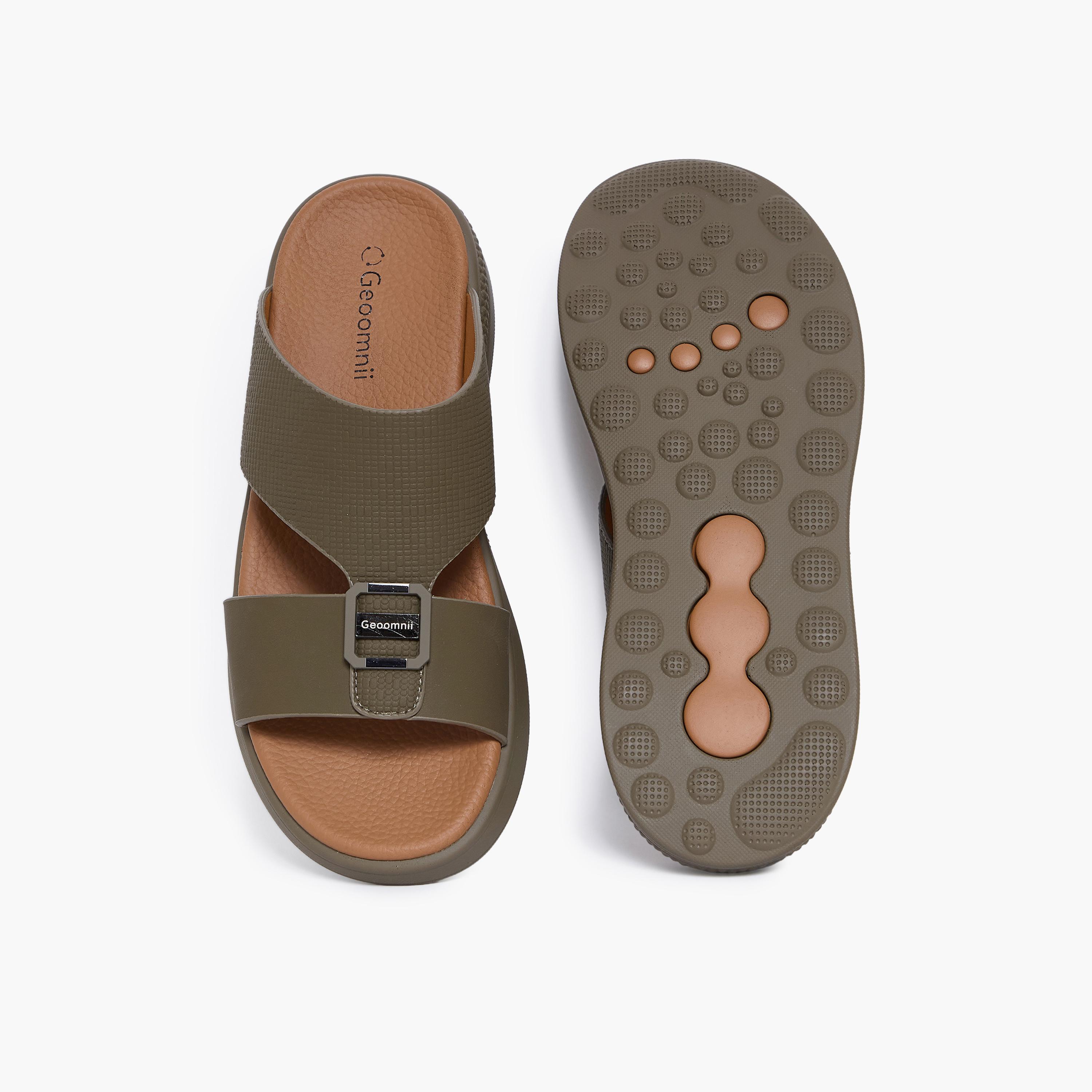 Geoomnii Men's Slip-On Fame Arabic Sandals | GM-HK629-men-shoes-sandals-image-3