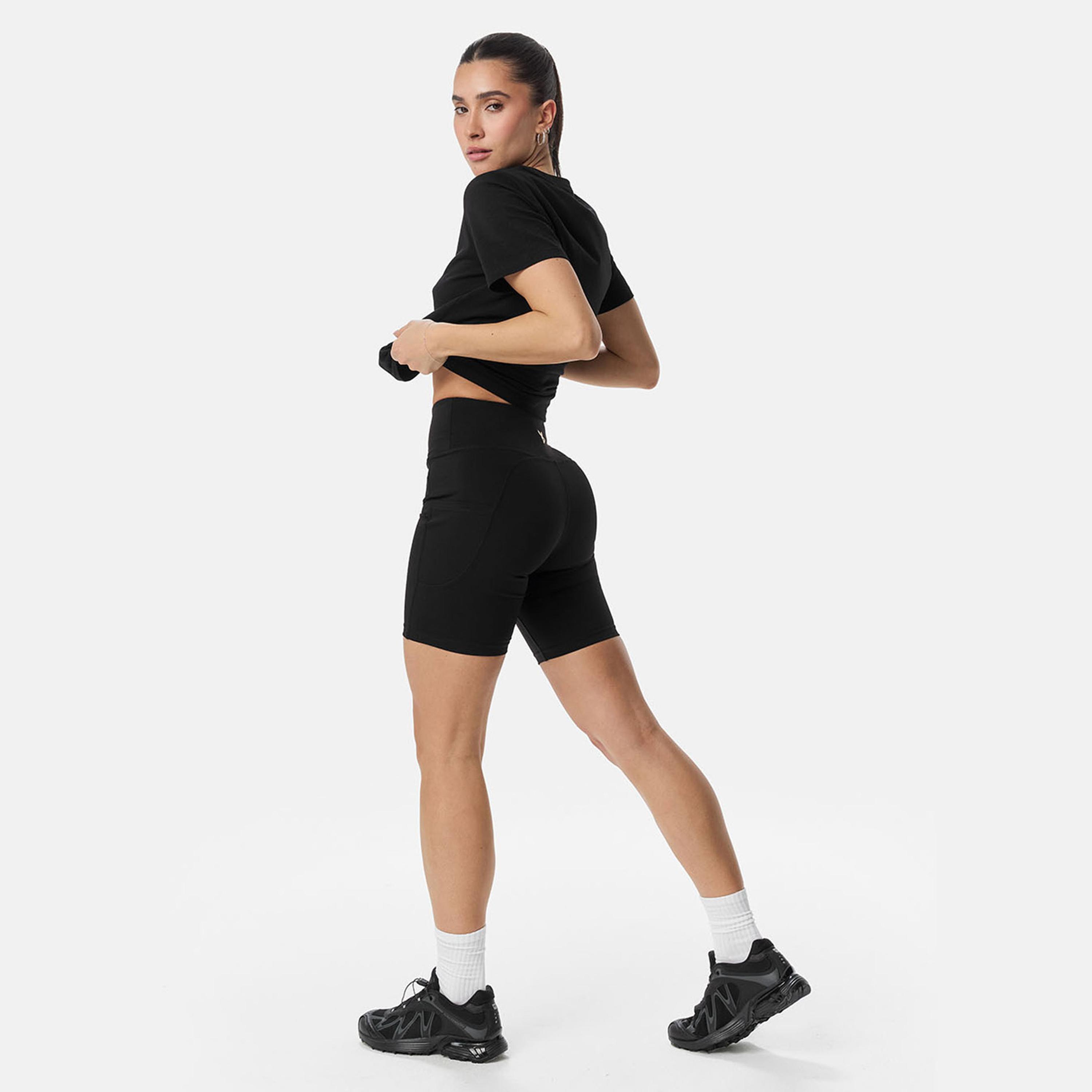 Cardio Bunny Women's Skinny Fit Shorts-women-clothing-sportswearandactivewear-bottoms-athleticskirtsandshorts-image-3