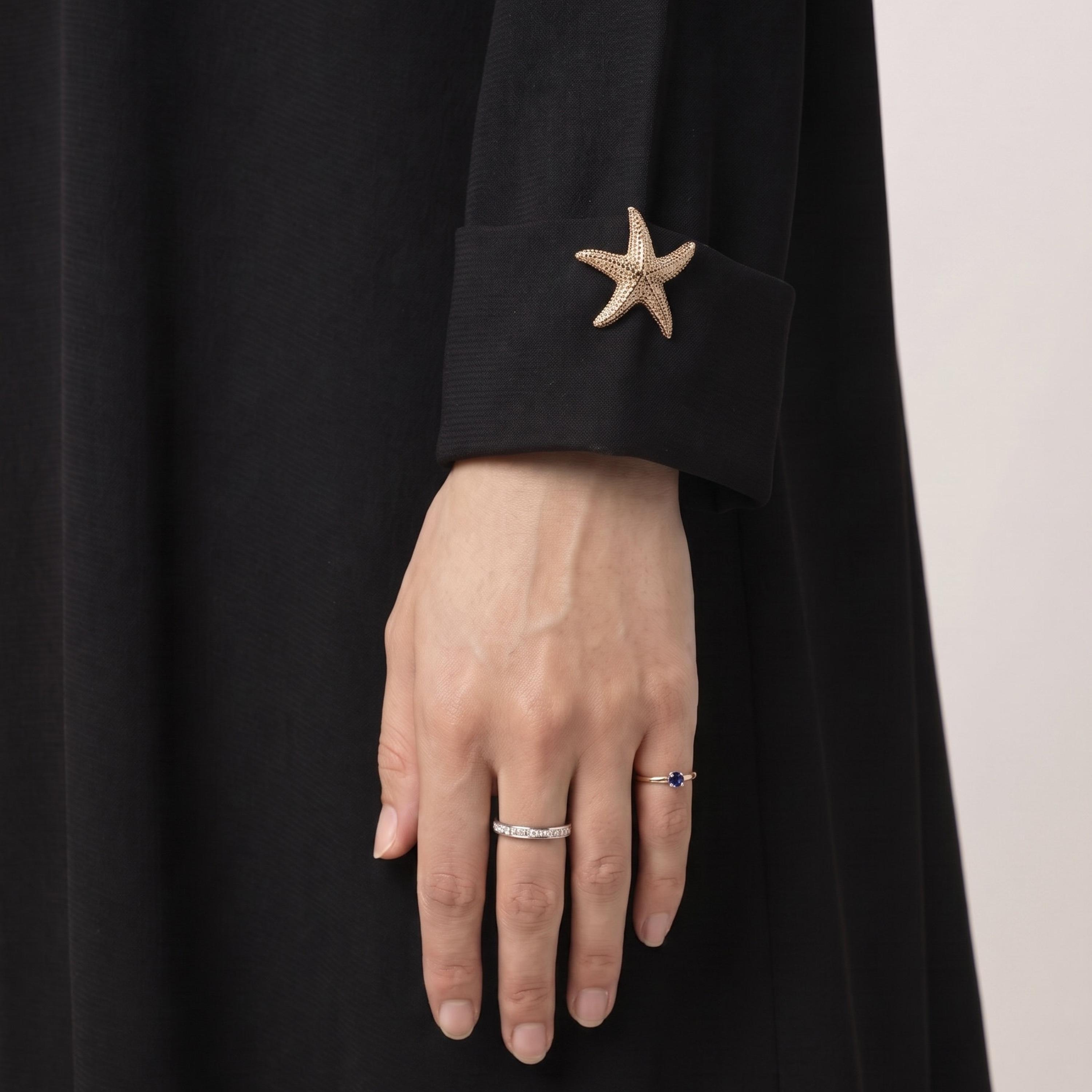Hadiyath Al Madinah Black Star Detailed Roll-Up Sleeves Nida Women's Abaya with Hijab-women-arabicclothing-abayas-image-3