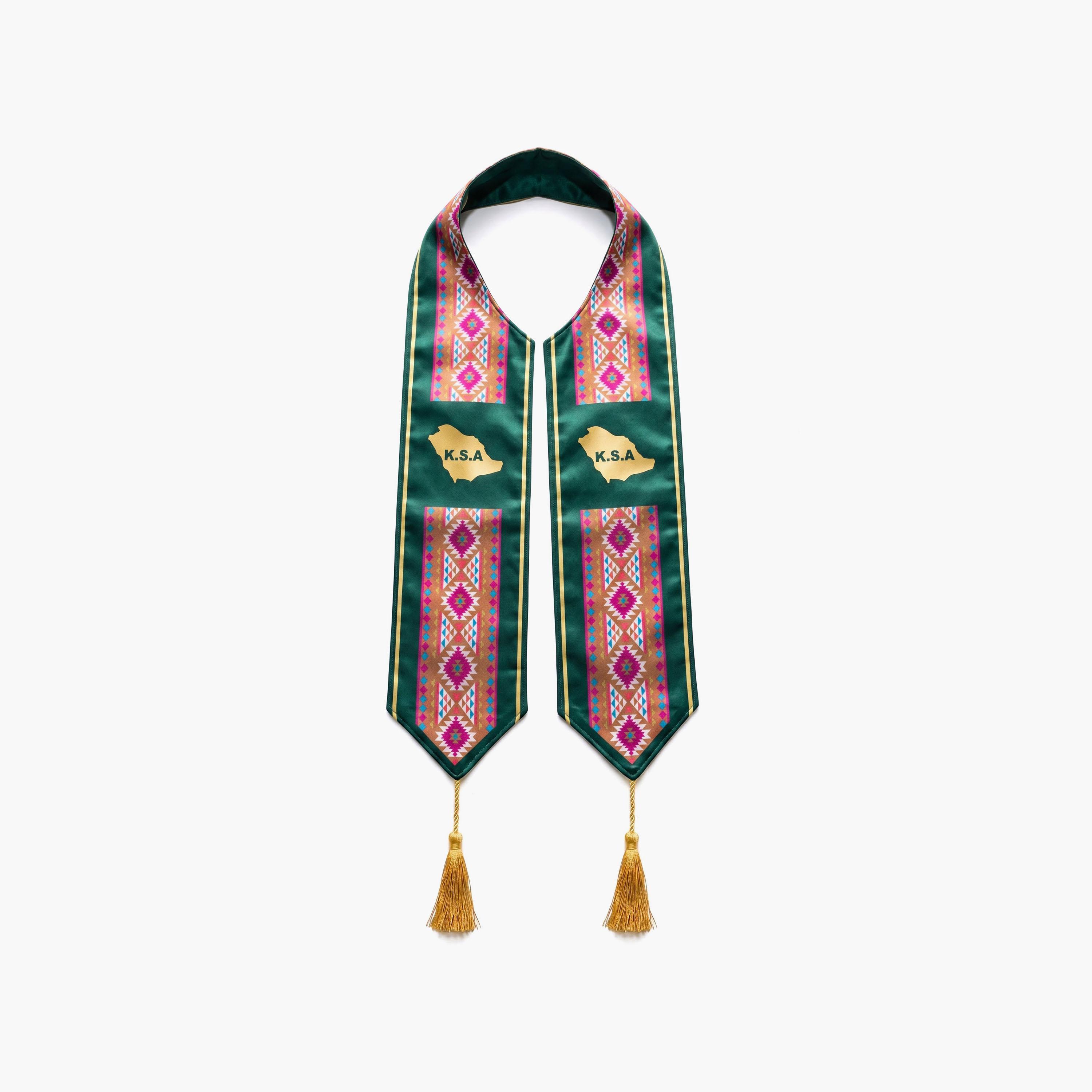 وشاح (ساش) حريمي لليوم الوطني من الستان بطبعة هندسية باللون الوردي من حديث المدينة-women-clothingaccessories-scarves-image-1
