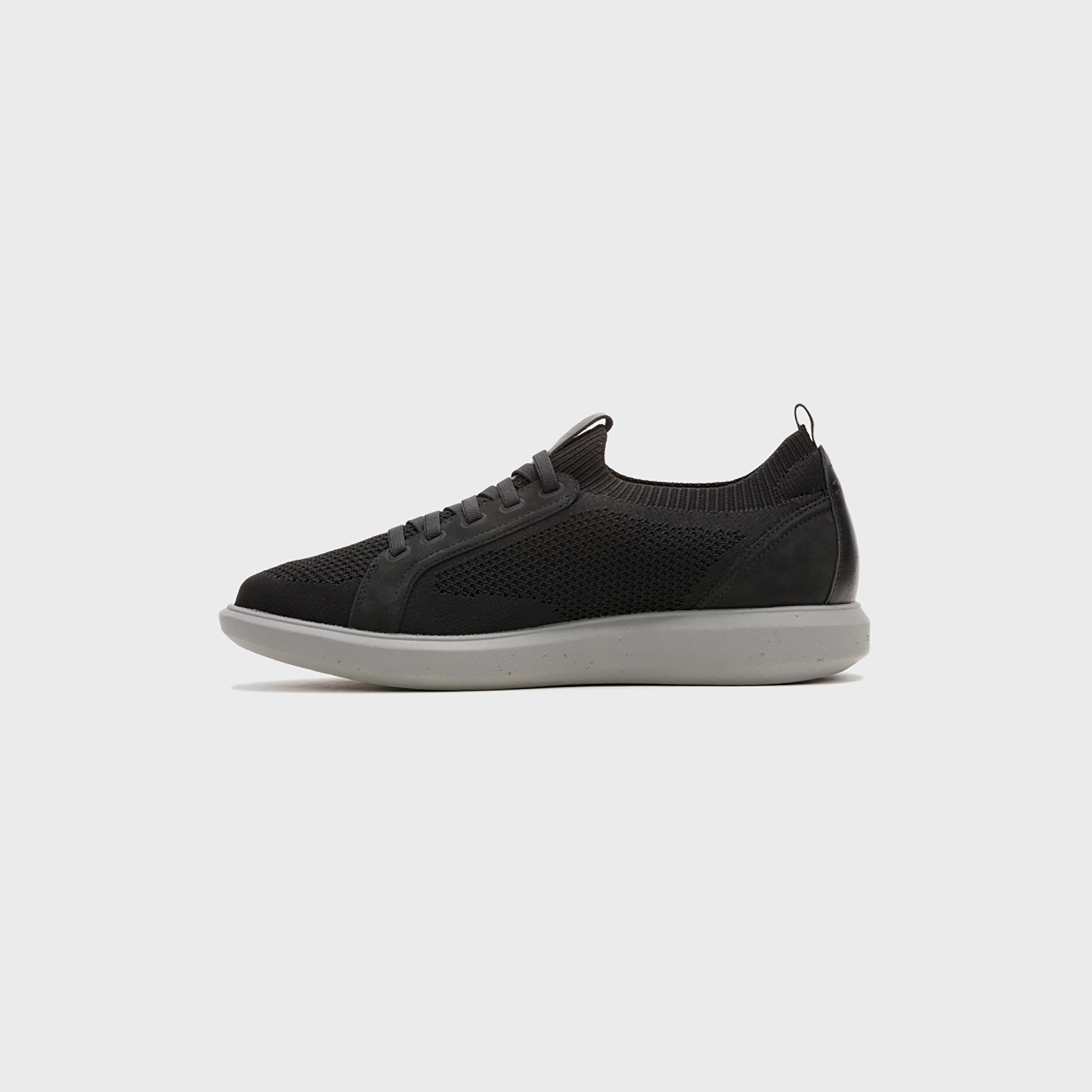 حذاء رياضي رجالي من هاش بابيز برباط من نايلز نيت بكعب منخفض-men-shoes-sneakers-image-3