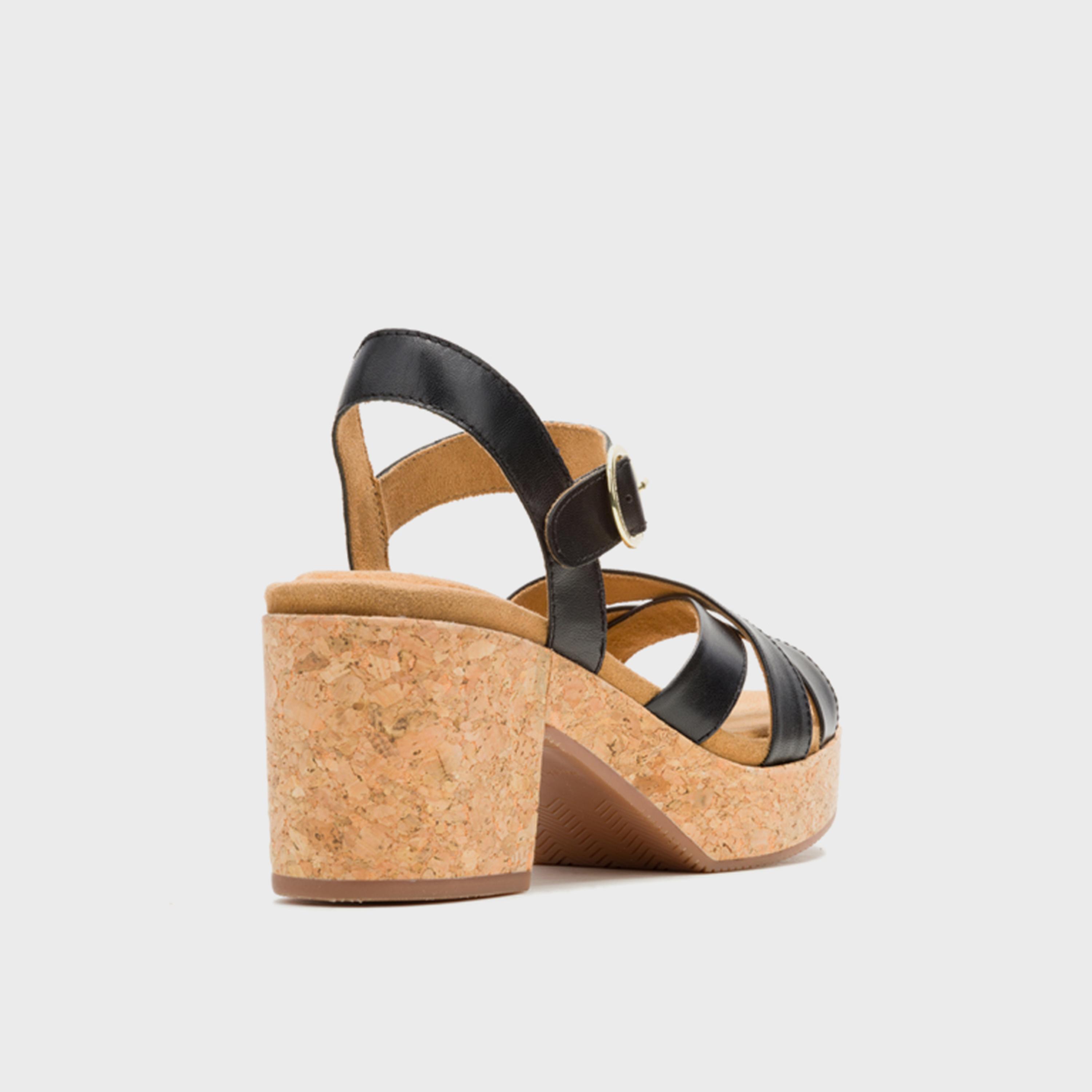 هاش بوبيز- حذاء نسائي بكعب سميك مزود بإبزيم | HPW11156-women-shoes-heels-image-2