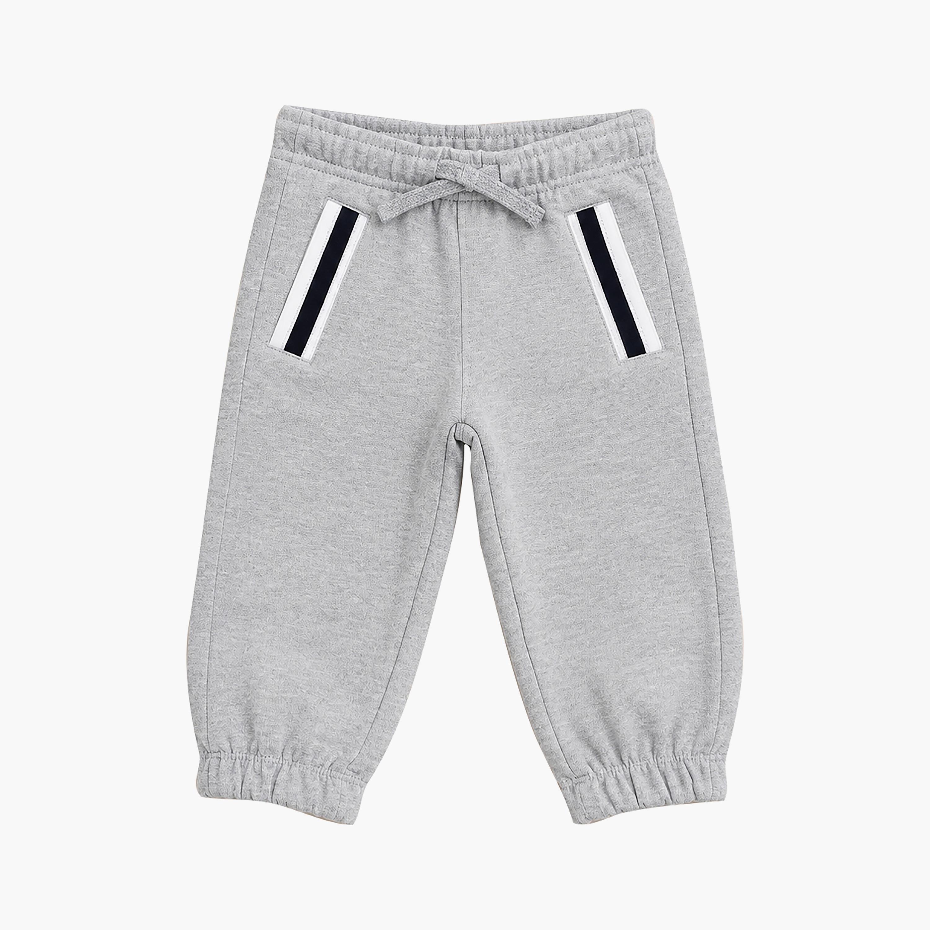 طقم جاكيت بأكمام طويلة وسحاب وبنطال جوجر بمطاط مع تطريز من فيكتور أند جين-baby-girls-clothing-setsandcoords-image-4