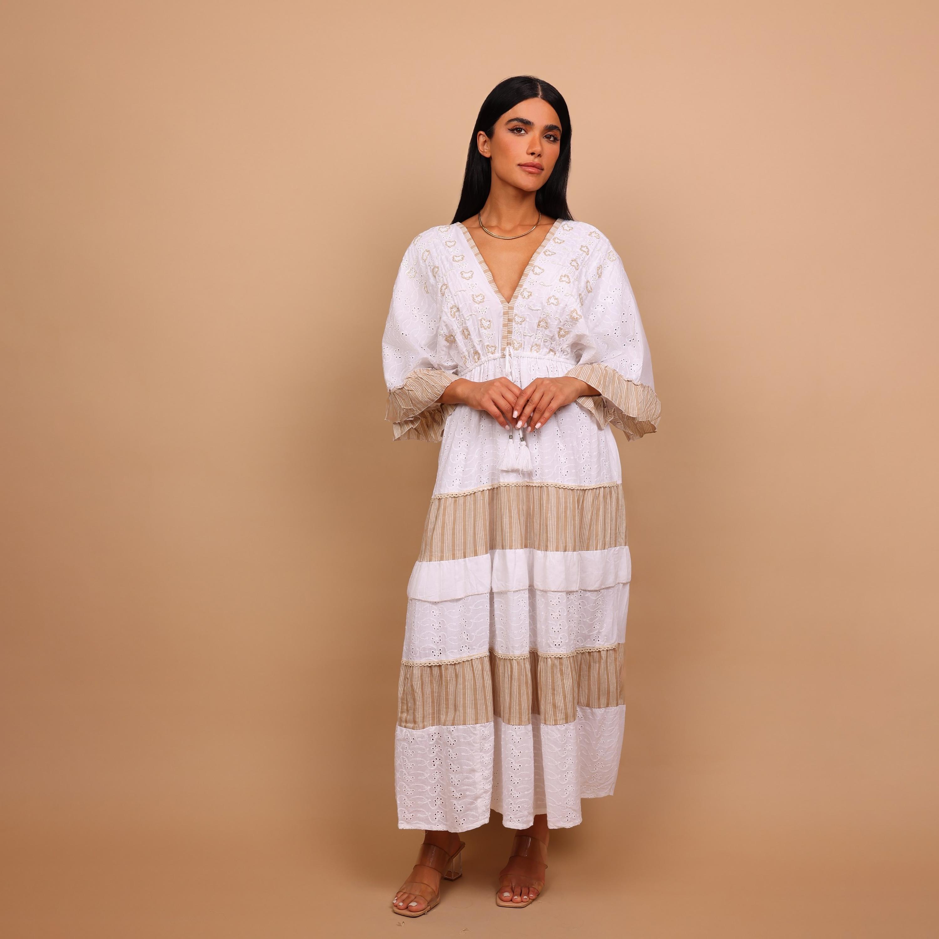 جلابية نسائية بطبقات بتصميم كتل الألوان وقماش شيفلي من إيككسا-women-arabicclothing-jalabiyas-image-10