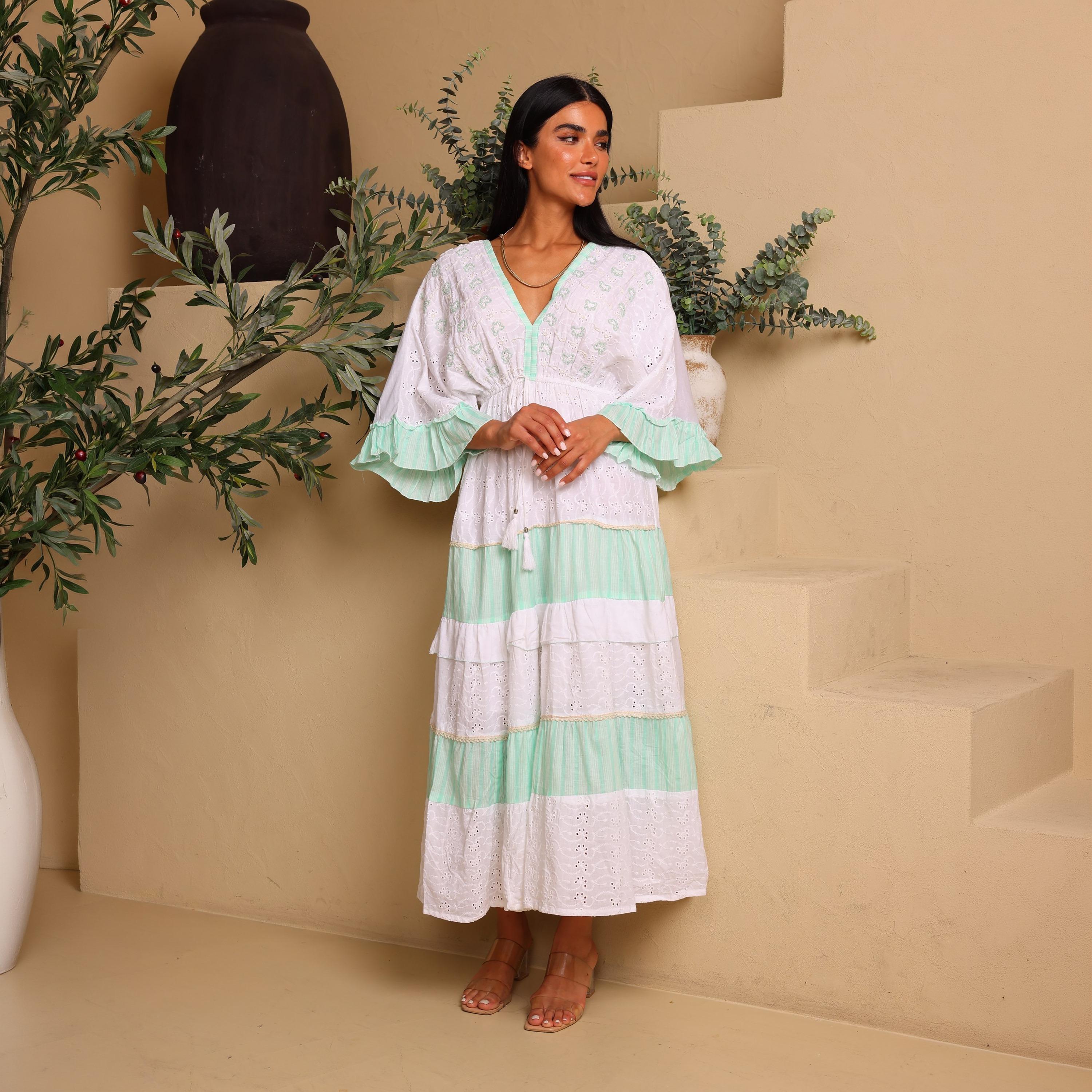 جلابية نسائية بطبقات بتصميم كتل الألوان وقماش شيفلي من إيككسا-women-arabicclothing-jalabiyas-image-14