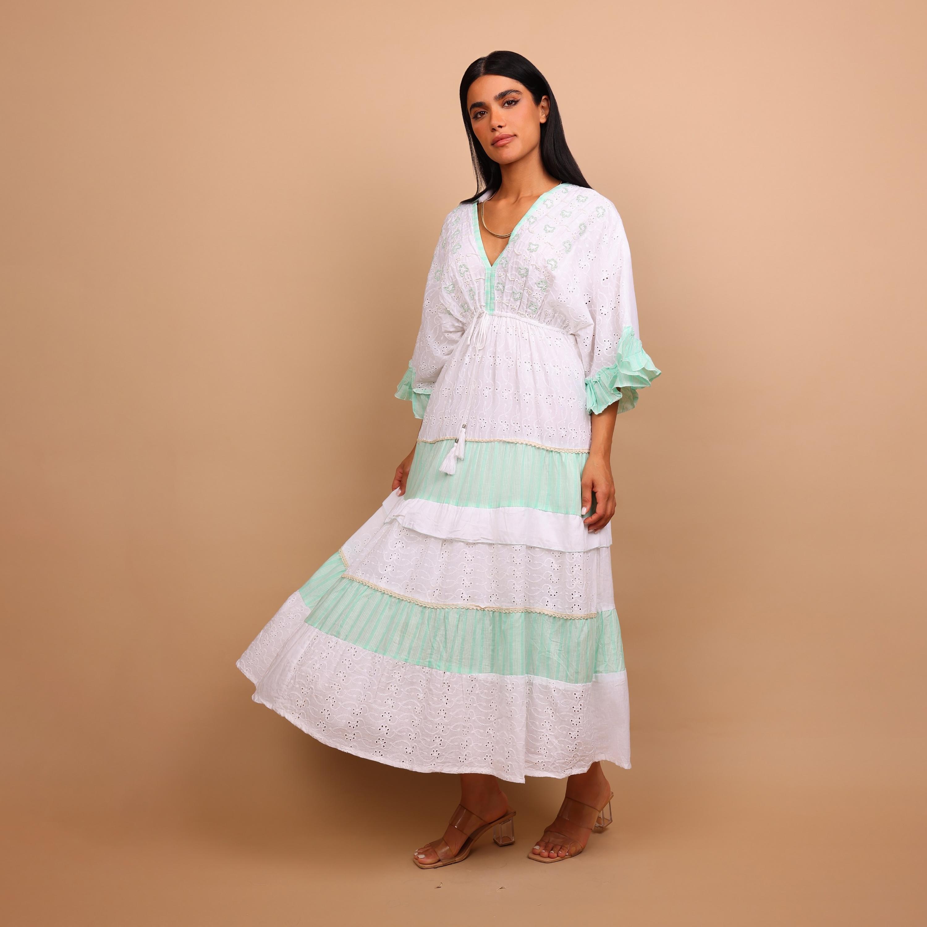 جلابية نسائية بطبقات بتصميم كتل الألوان وقماش شيفلي من إيككسا-women-arabicclothing-jalabiyas-image-15