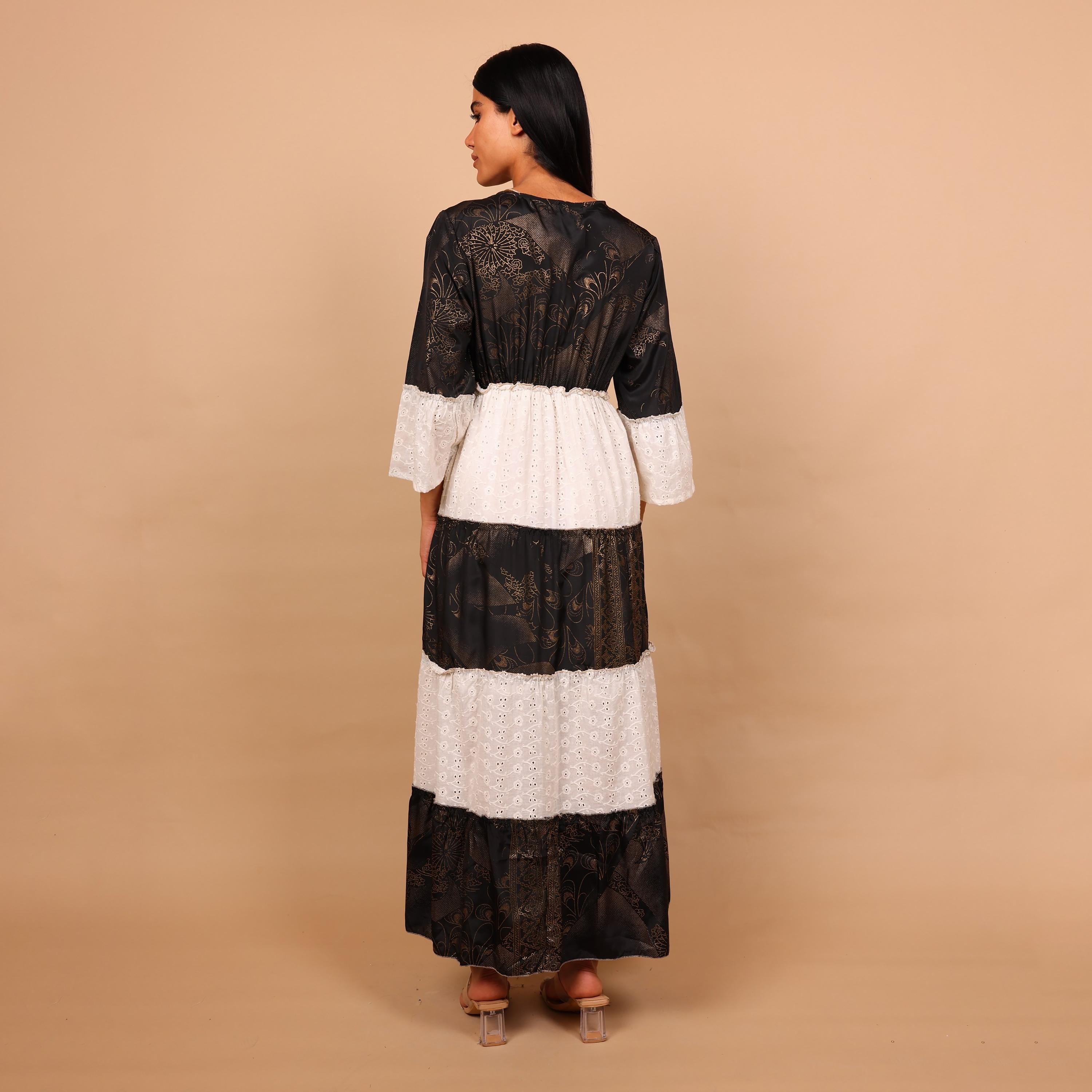 جلابية نسائية بطبقات بتصميم كتل الألوان وأكمام جرس وقماش شيفلي من إيككسا-women-arabicclothing-jalabiyas-image-5