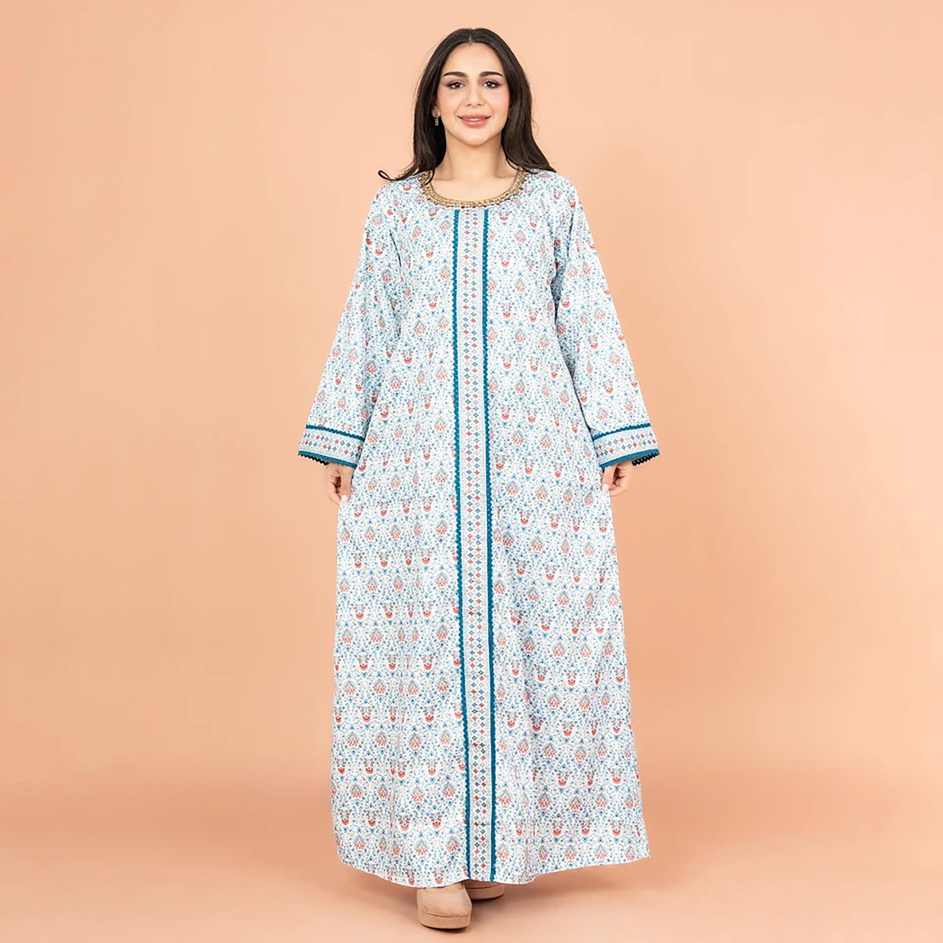 جلابية نسائية من IKKXA بطبعة زهور وتفاصيل مطرزة ورقبة من الدانتيل وأكمام أكمام-women-arabicclothing-jalabiyas-image-1