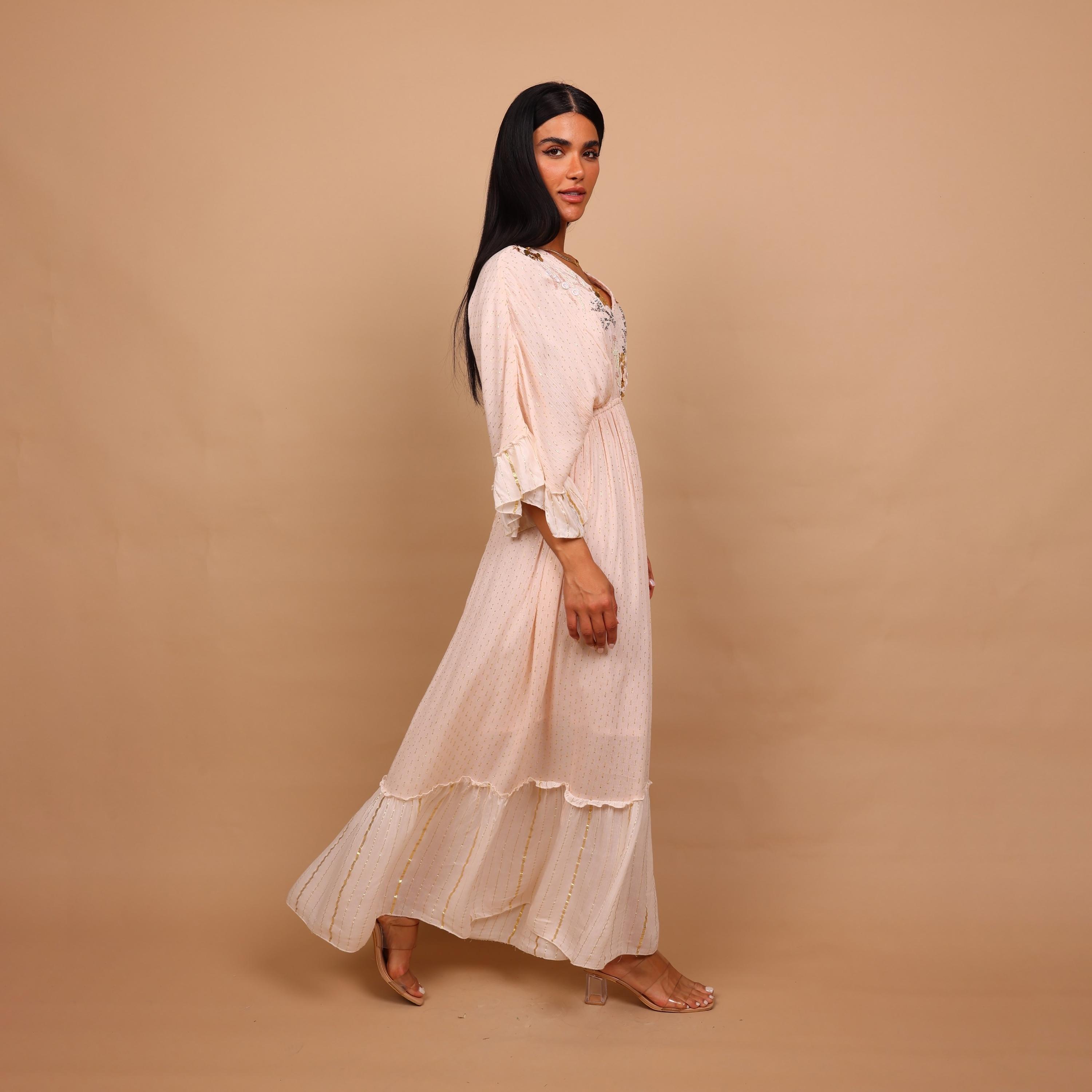جلابية نسائية بطبقات وأكمام كشكش معدنية مع صدرية مطرزة بالخرز من إيككسا-women-arabicclothing-jalabiyas-image-9