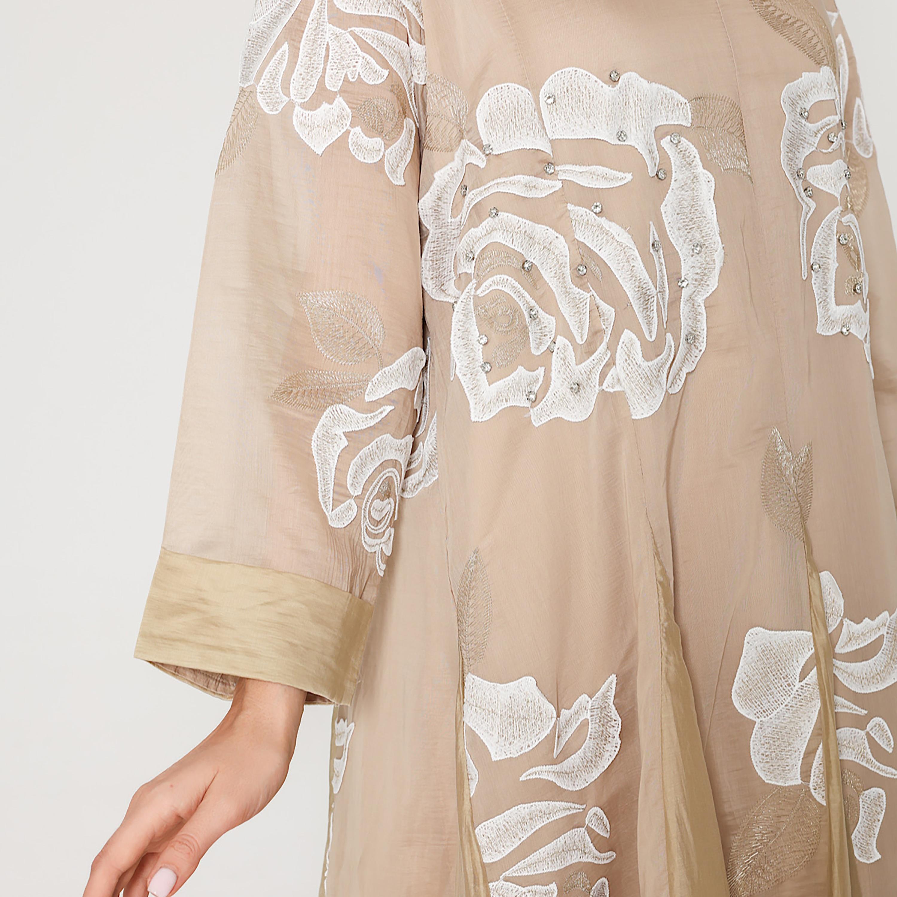 جلابية نسائية مطرزة بالزهور مع ألواح جوديت من إيككسا-women-clothing-dresses-image-6