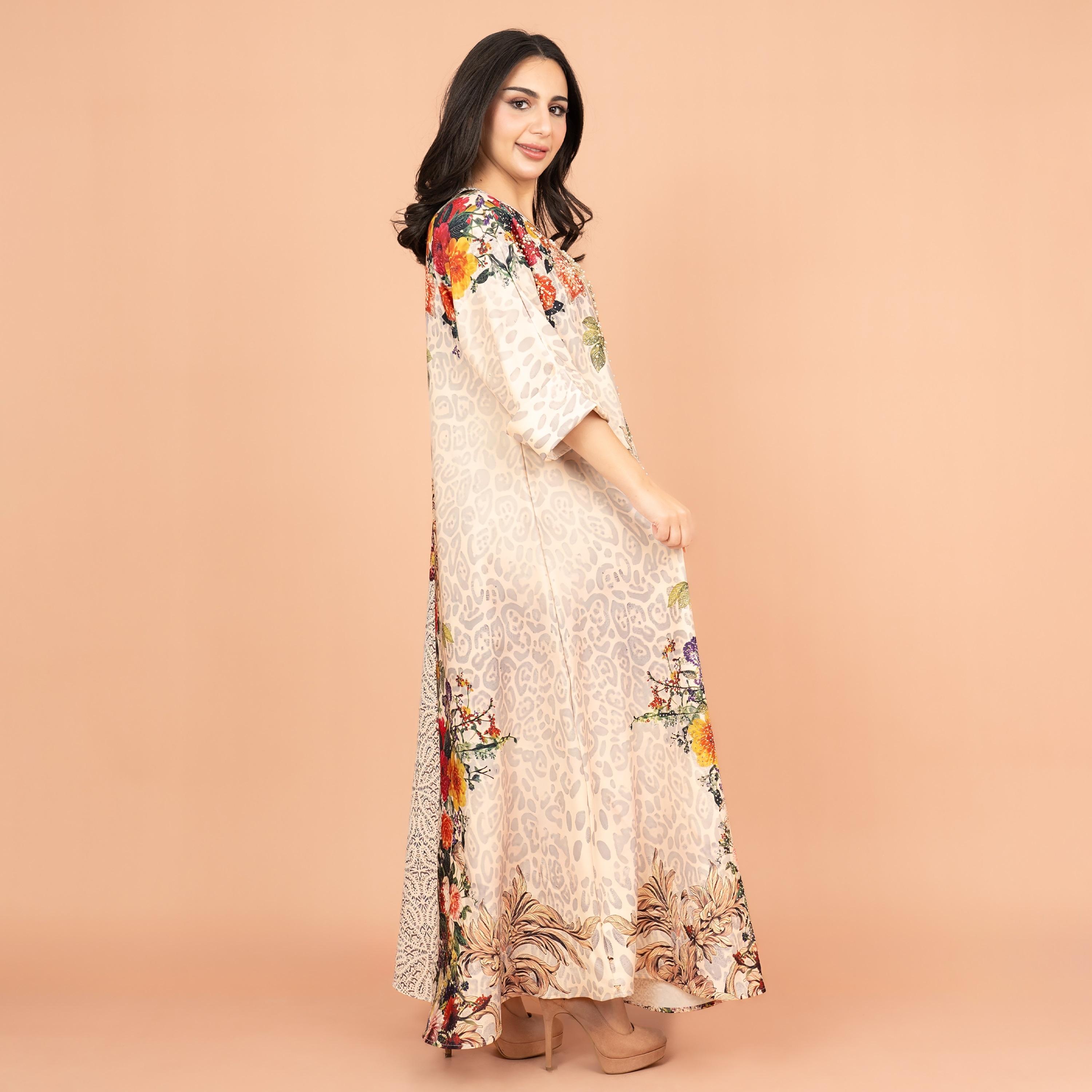 جلابية نسائية احتفالية بطبعات زهور ومزينة باللؤلؤ بأكمام قابلة للطي من IKKXA-women-arabicclothing-jalabiyas-image-4