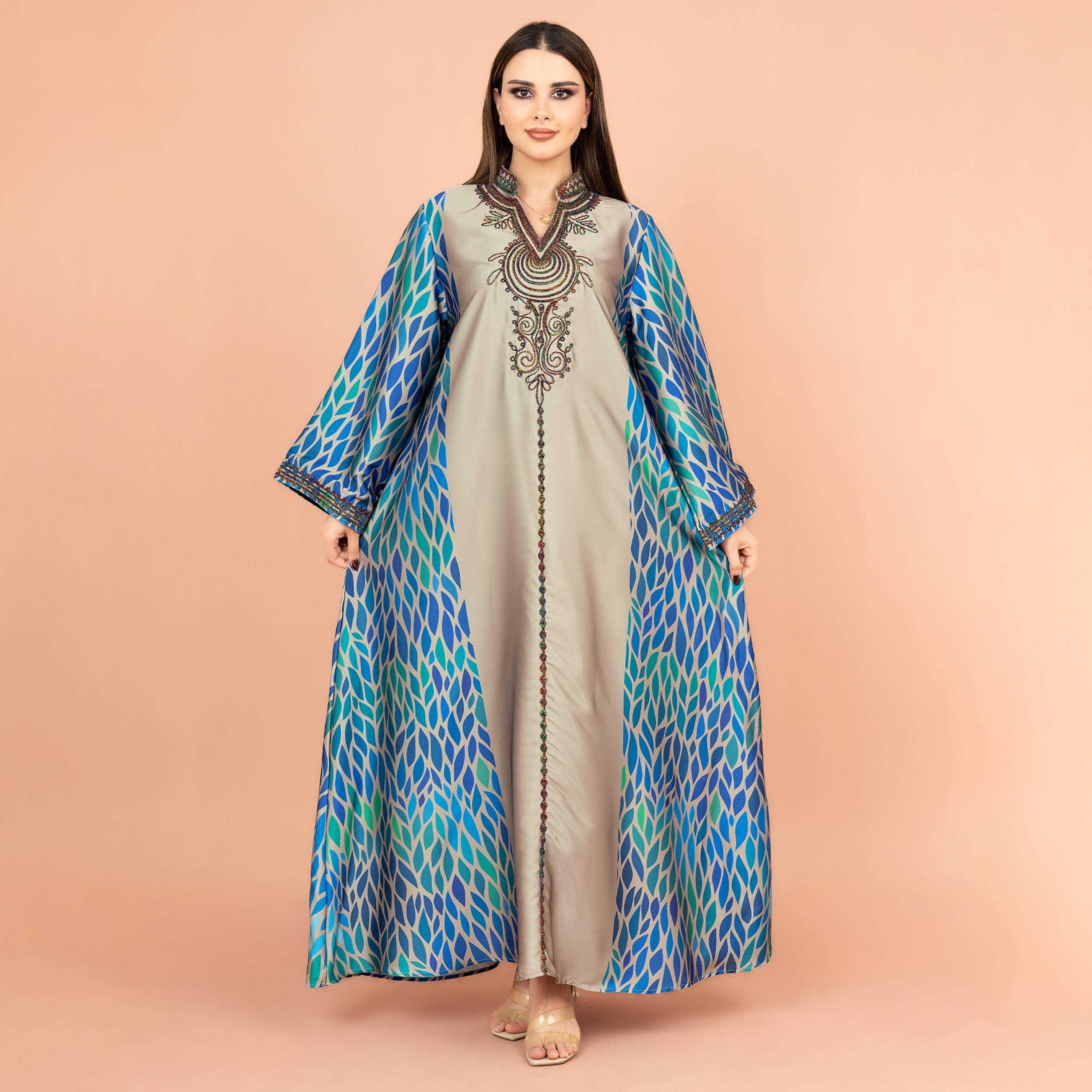 جلابية نسائية مطبوعة ومطرزة بأكمام واسعة من إككسا-women-arabicclothing-jalabiyas-image-1