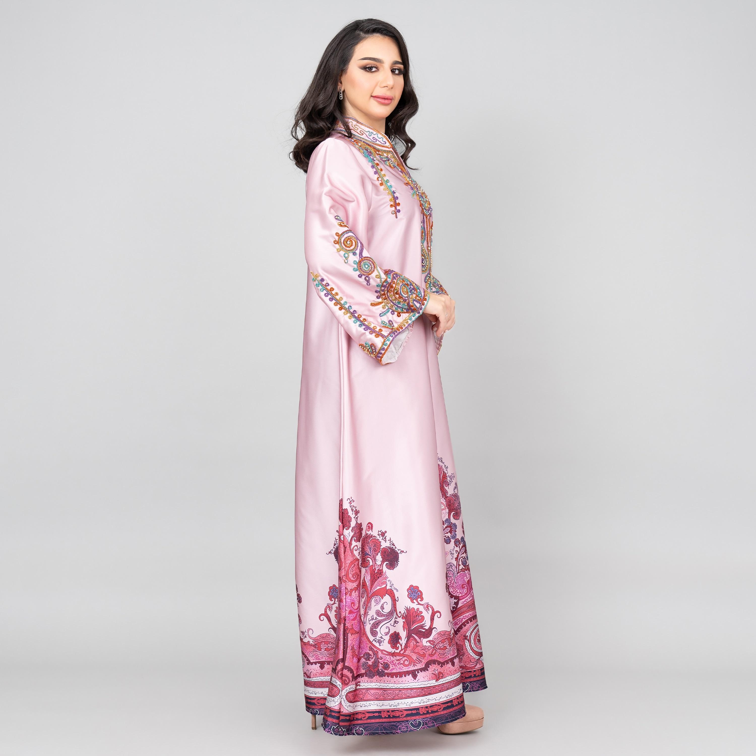 جلابية نسائية مطبوعة ومطرزة بأكمام واسعة من الساتان اللامع من إككسا-women-arabicclothing-jalabiyas-image-3
