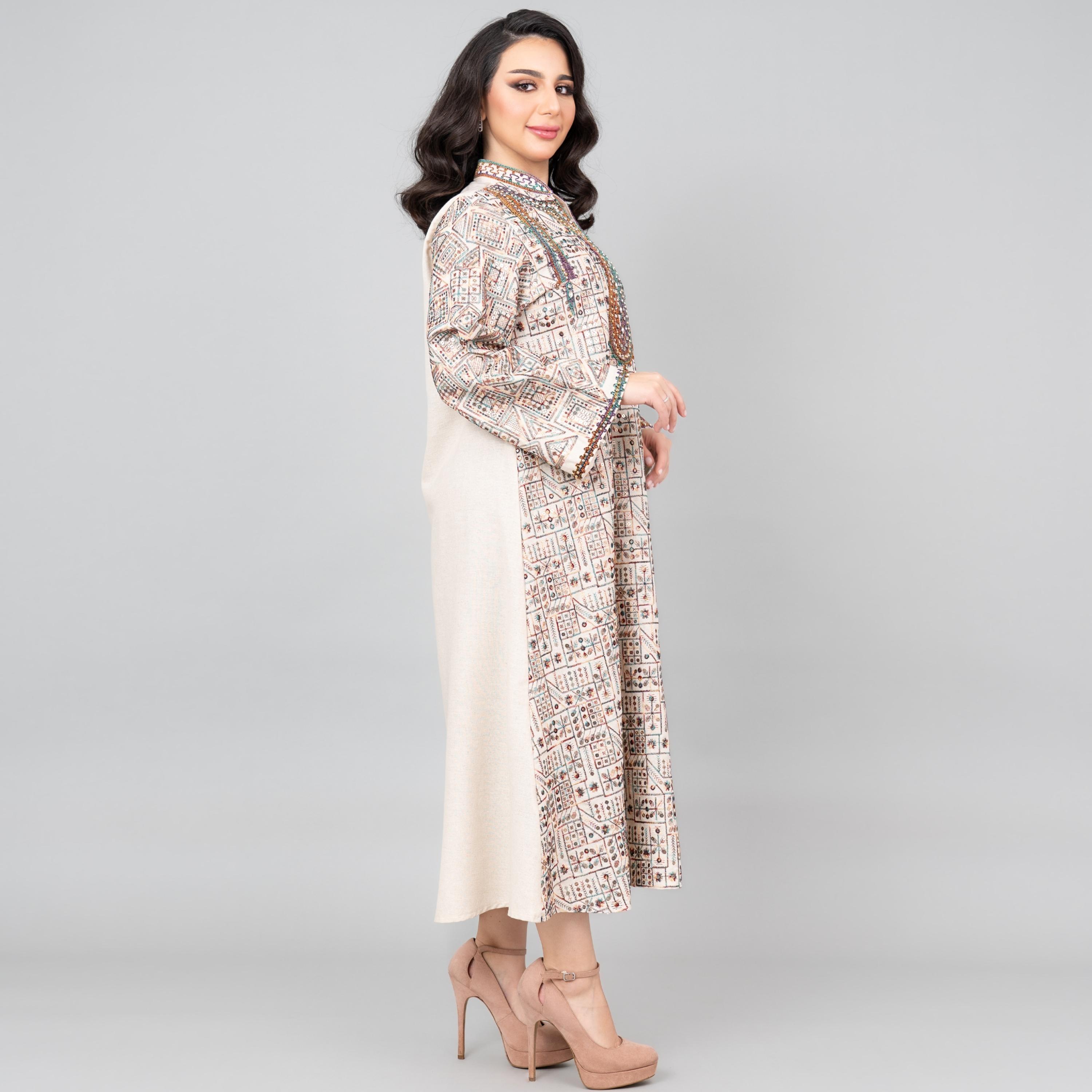 جلابية نسائية من الكتان باللون البيج الأنيق مطرزة بالترتر من إككسا-women-arabicclothing-jalabiyas-image-3