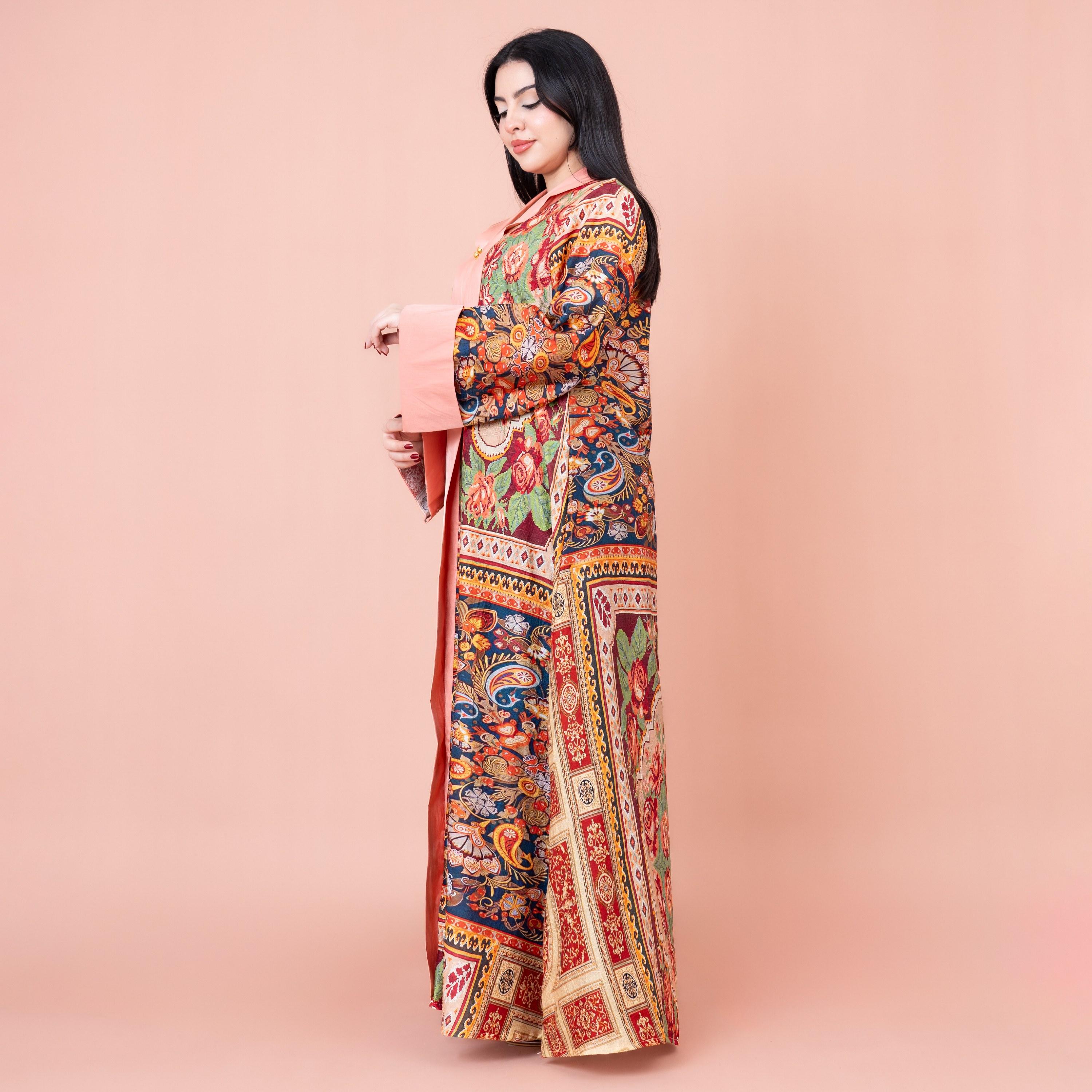 جلابية مطبوعة بالكامل وأساور متباينة من إيككسا-women-arabicclothing-jalabiyas-image-3