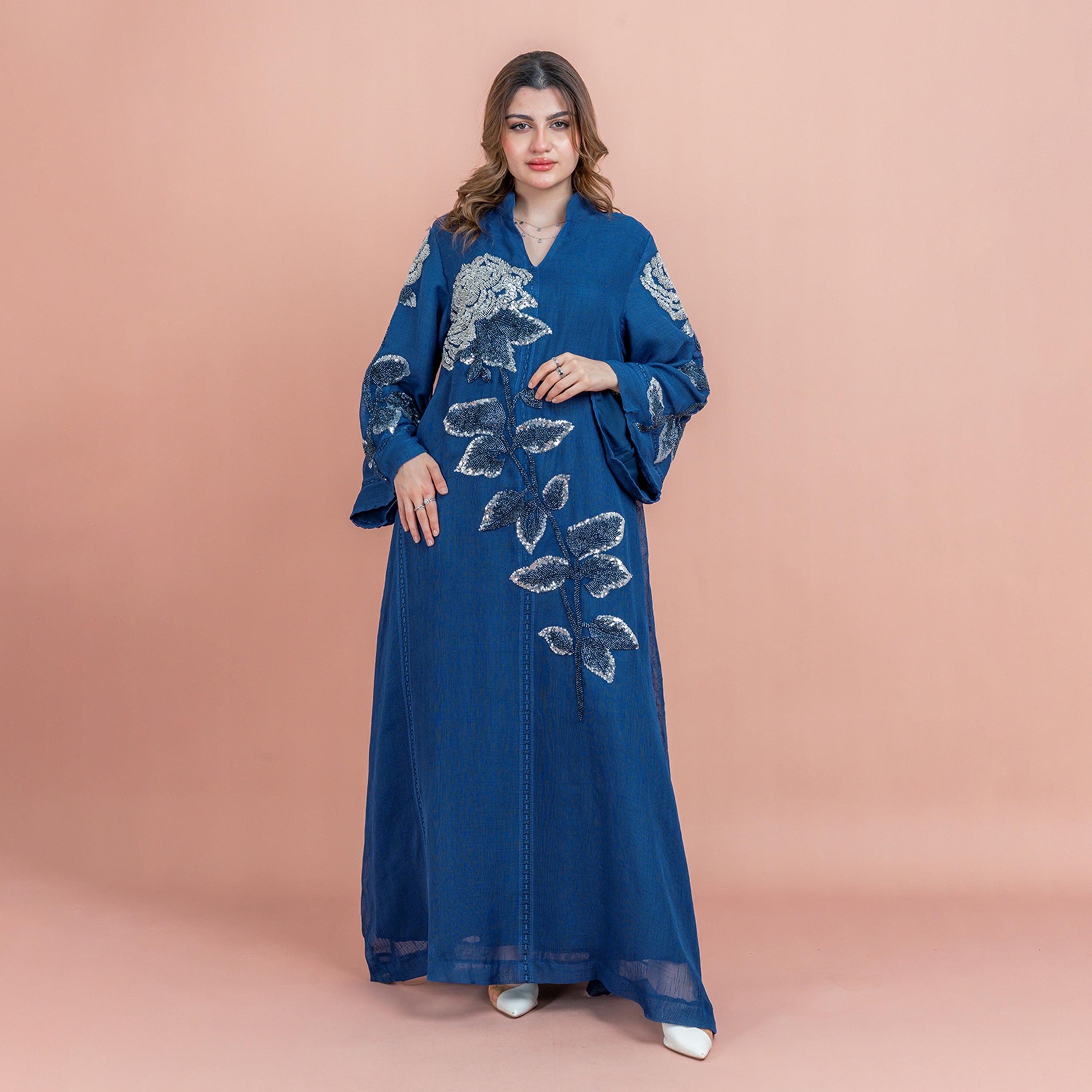 جلابية سهرة نسائية بياقة الماندرين، مزينة بالخرز يدويًا والترتر من إككسا-women-arabicclothing-jalabiyas-image-3