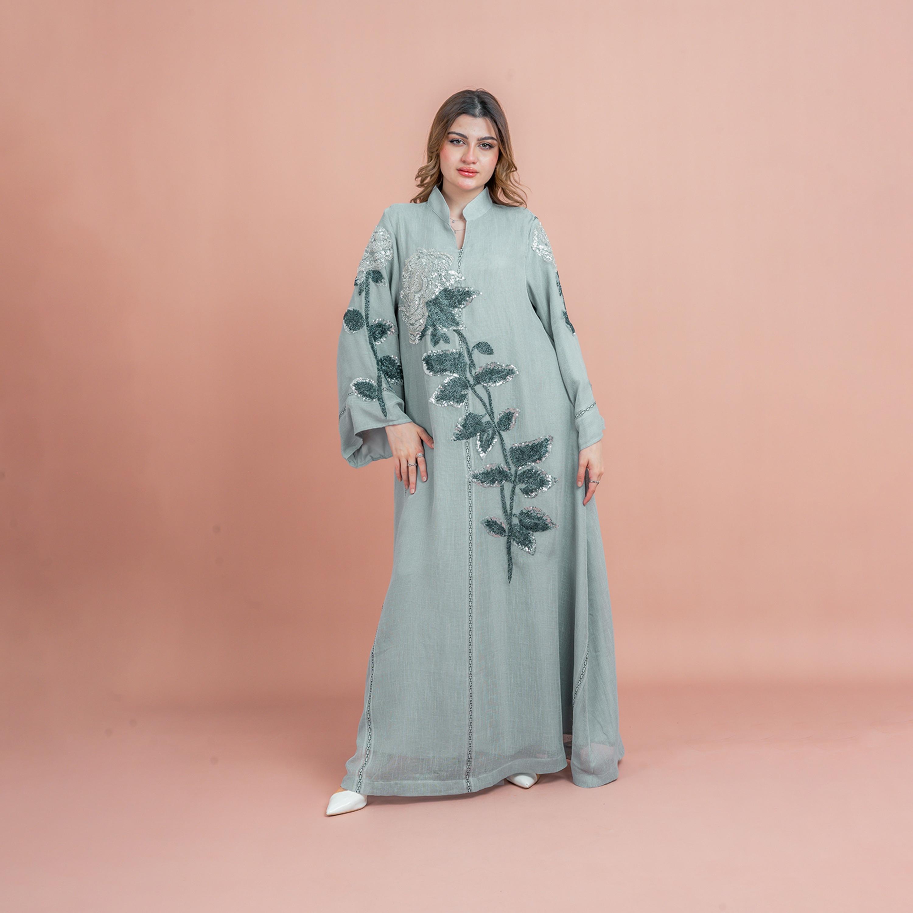 جلابية سهرة نسائية بياقة الماندرين، مزينة بالخرز يدويًا والترتر من إككسا-women-arabicclothing-jalabiyas-image-1