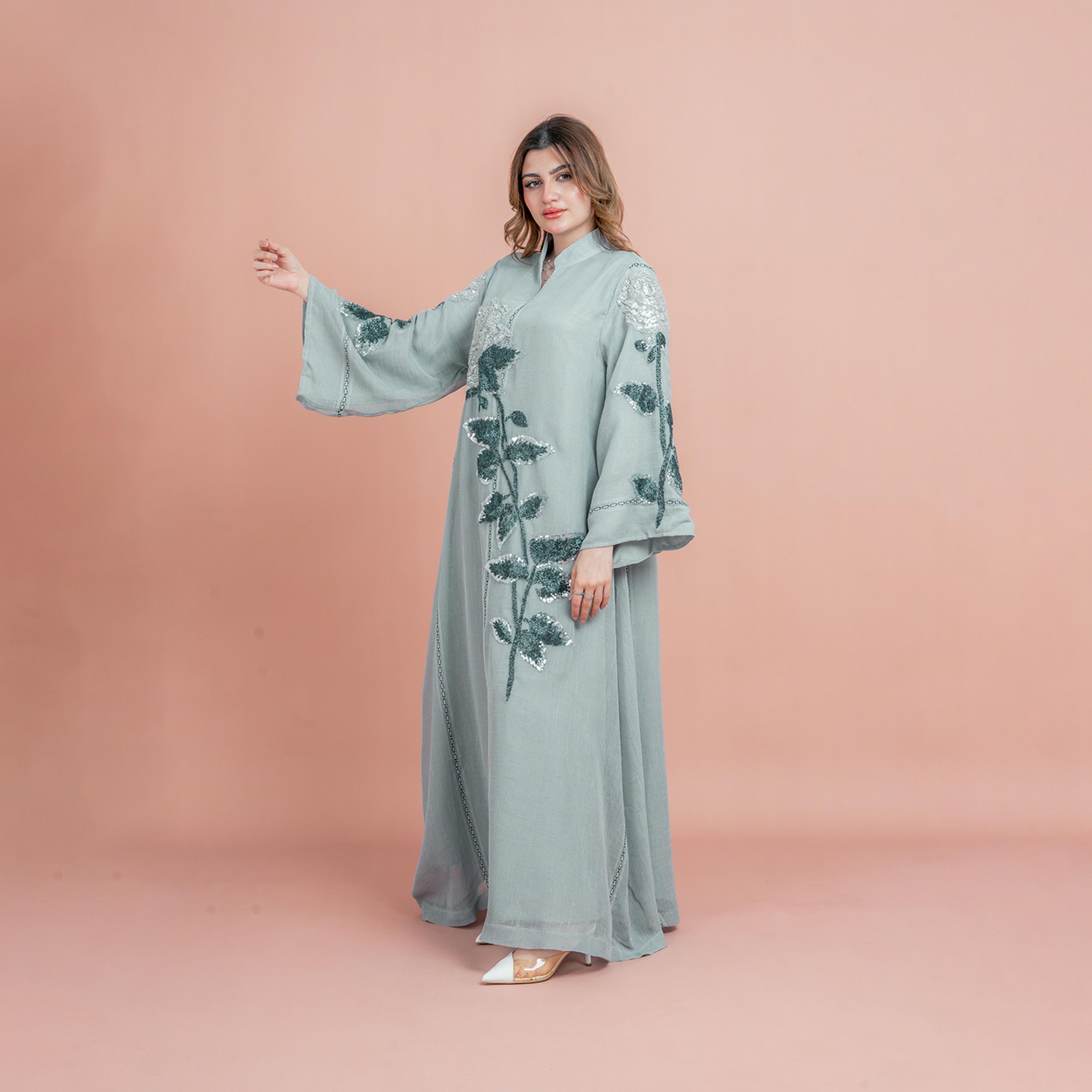 جلابية سهرة نسائية بياقة الماندرين، مزينة بالخرز يدويًا والترتر من إككسا-women-arabicclothing-jalabiyas-image-3